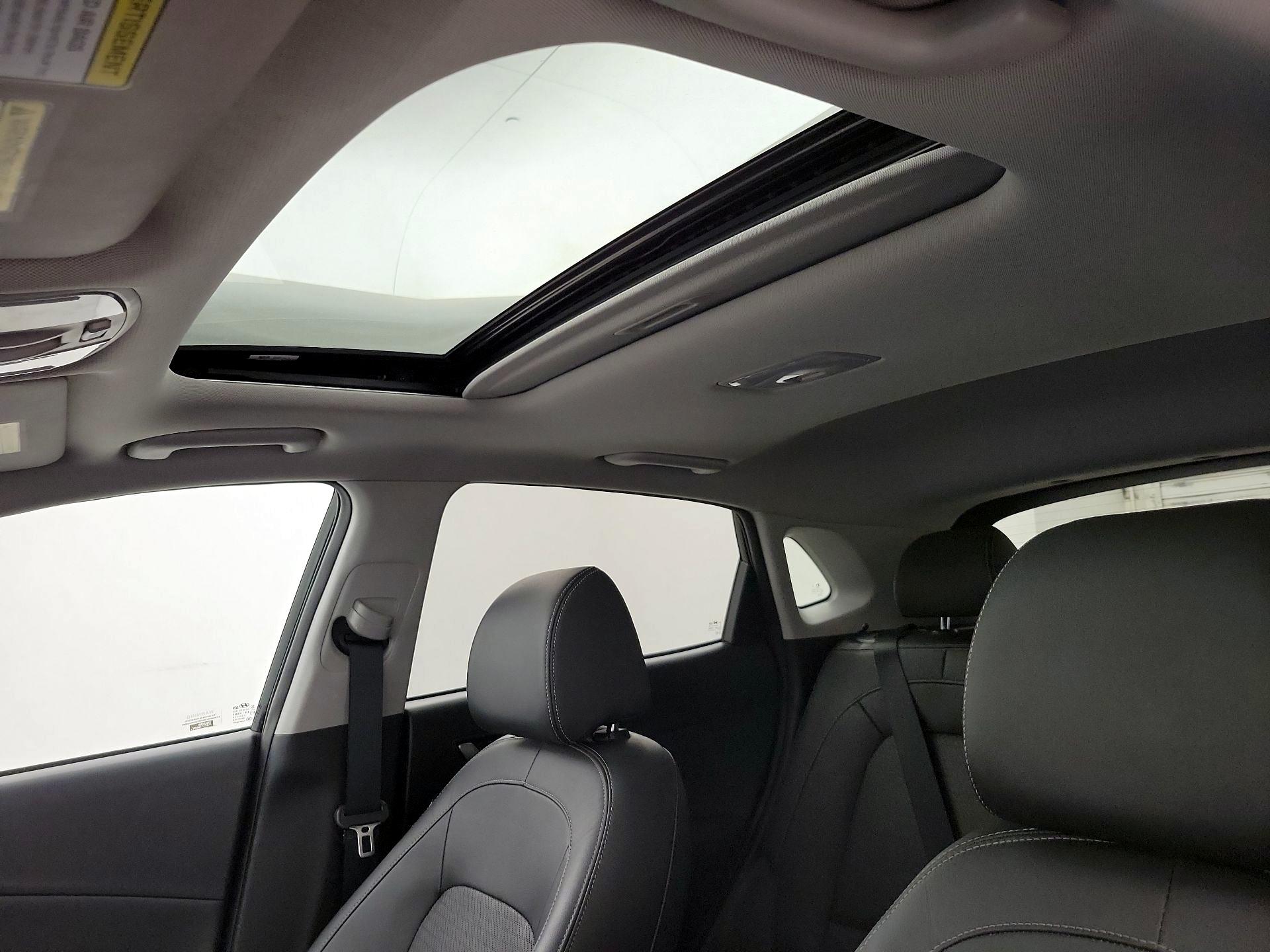 Thumbnail: 2019 Hyundai Kona - 19