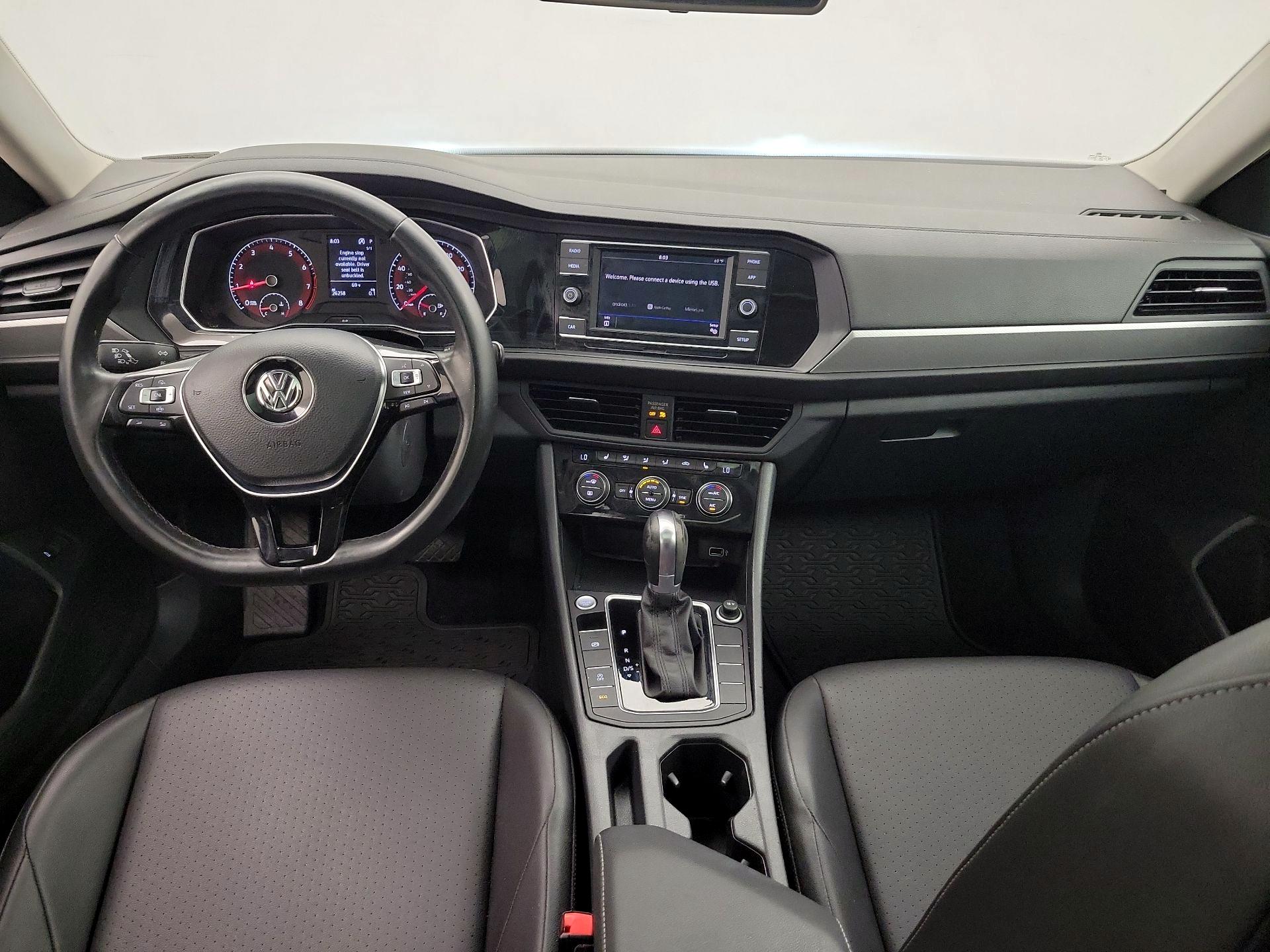 Thumbnail: 2019 Volkswagen Jetta - 9