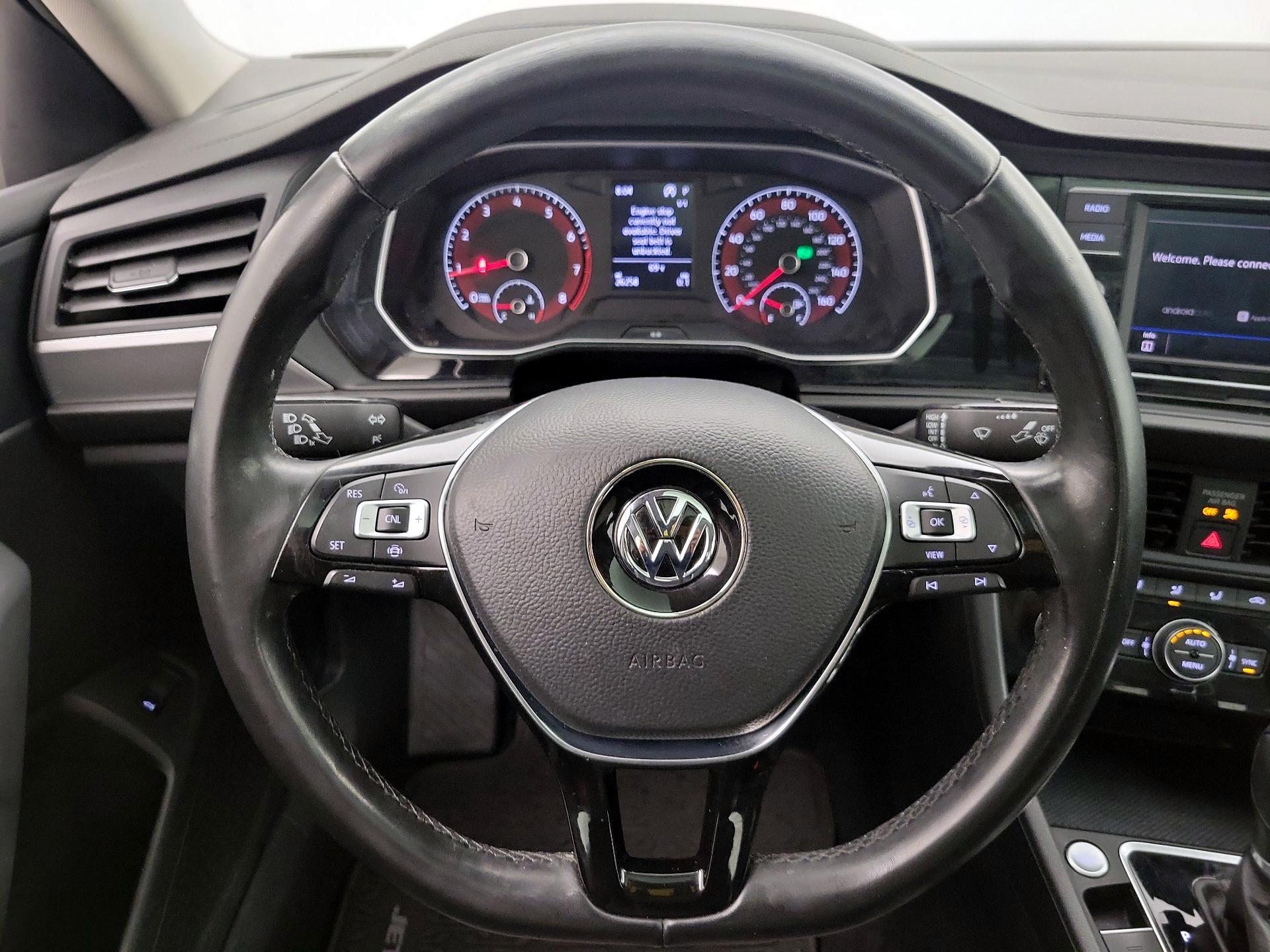 Thumbnail: 2019 Volkswagen Jetta - 10