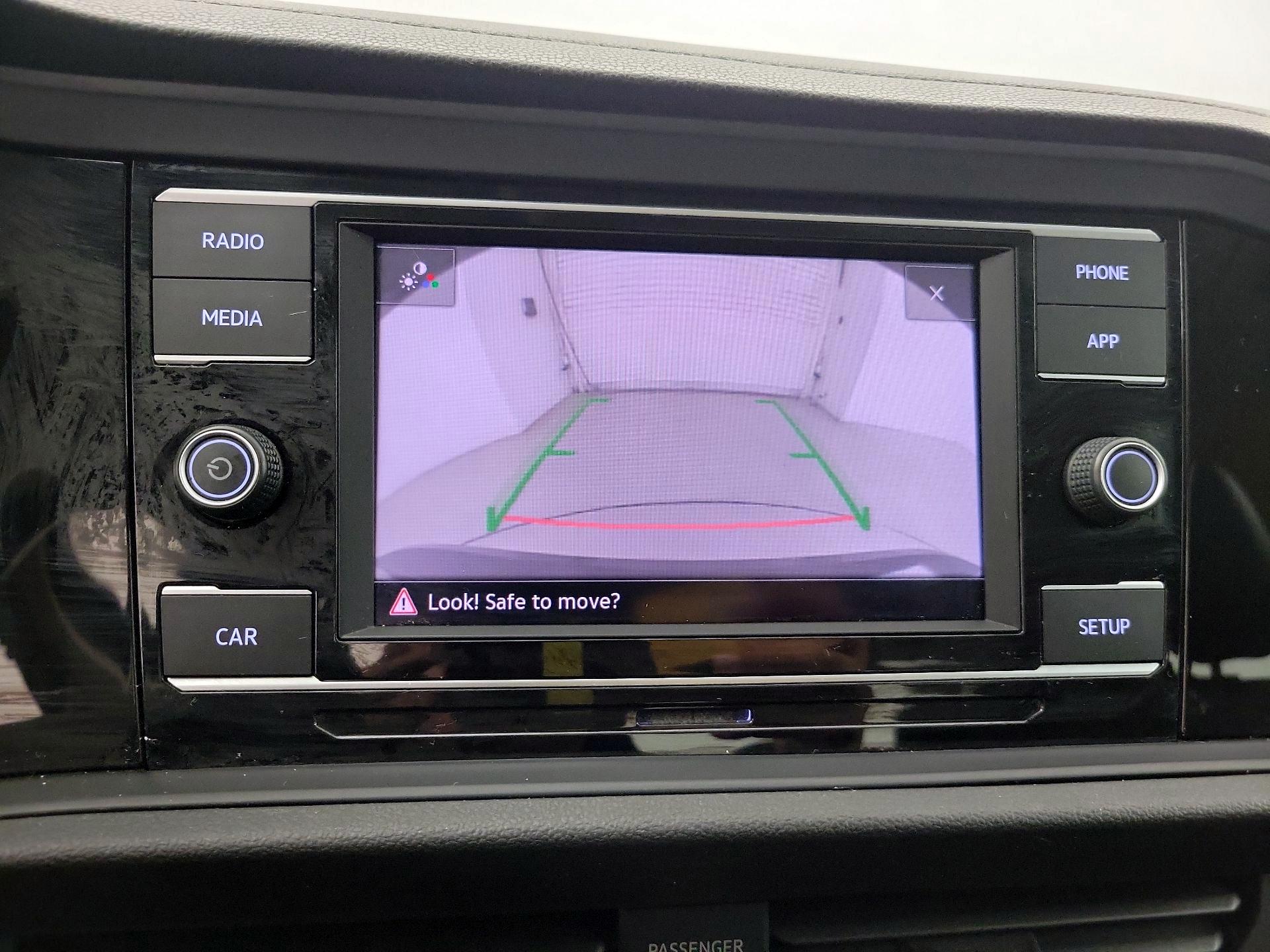 Thumbnail: 2019 Volkswagen Jetta - 14