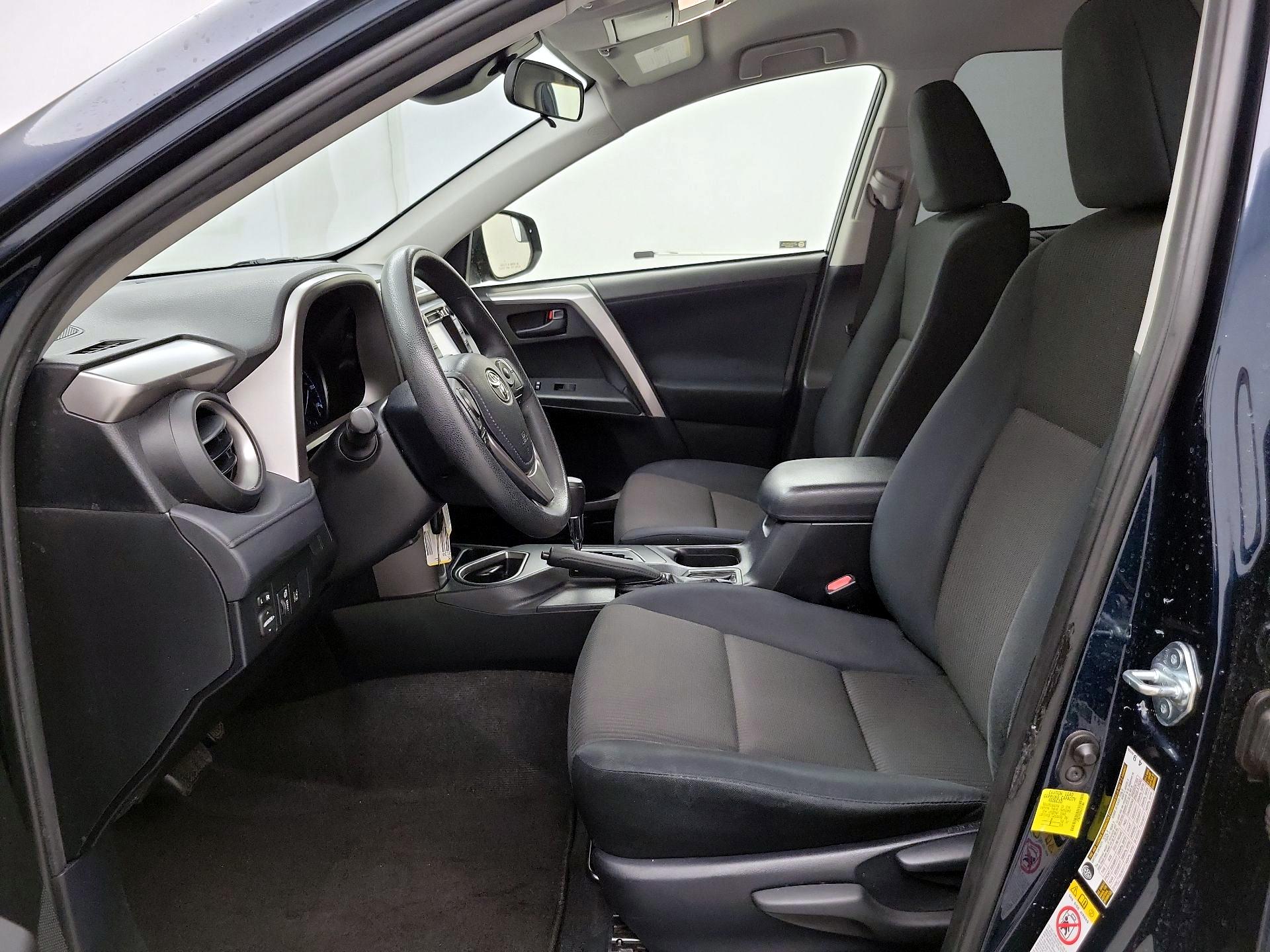 Thumbnail: 2017 Toyota RAV4 - 11