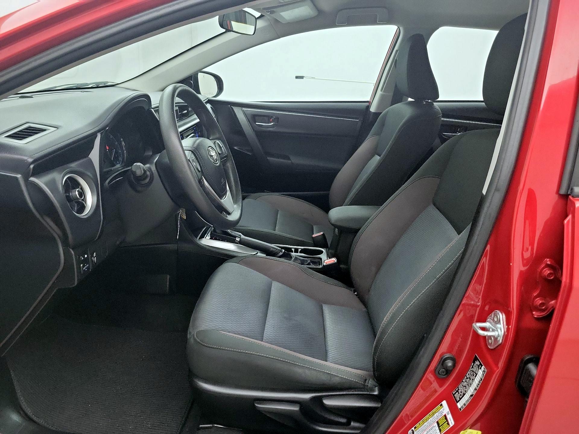 Thumbnail: 2018 Toyota Corolla - 11