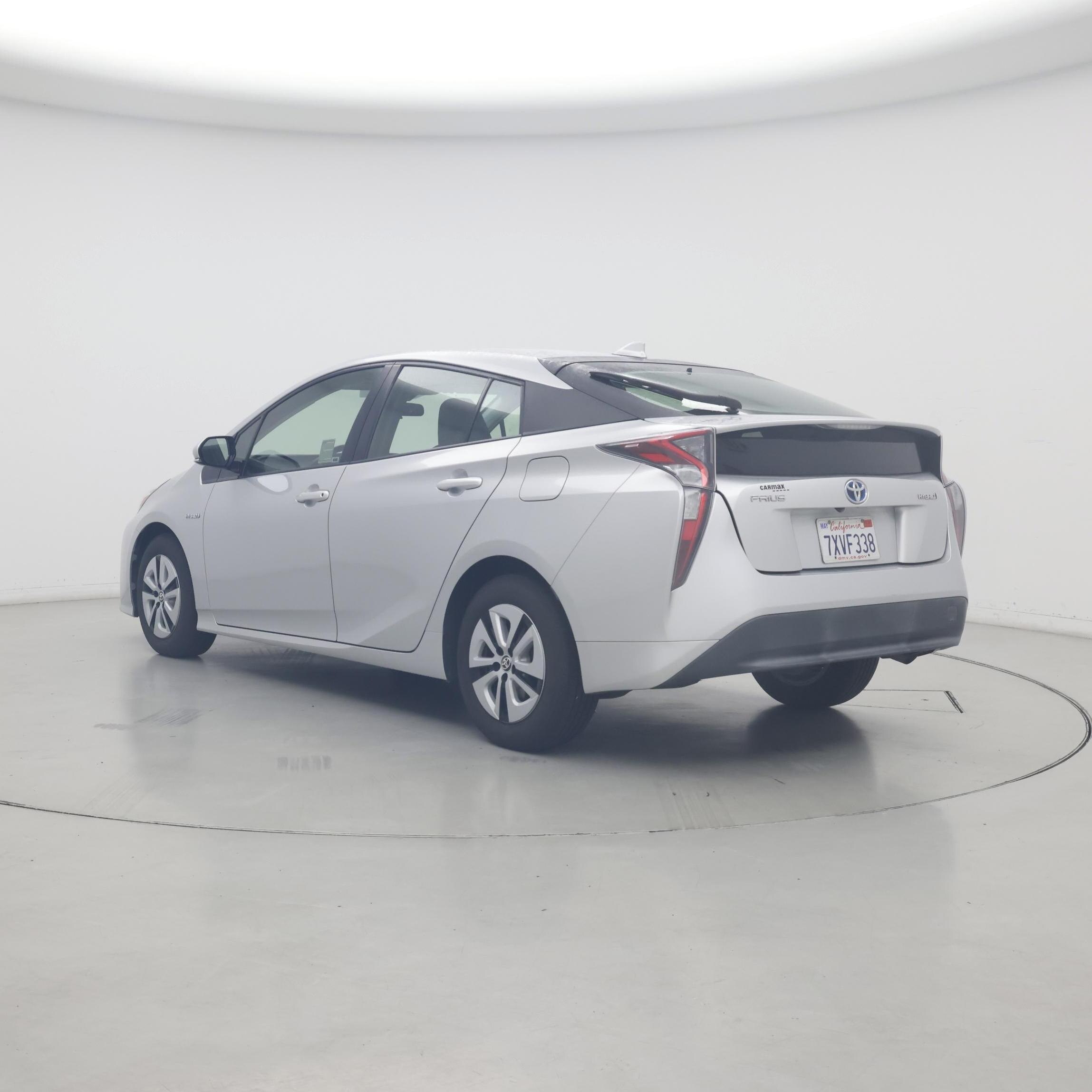 Thumbnail: 2017 Toyota Prius - 2