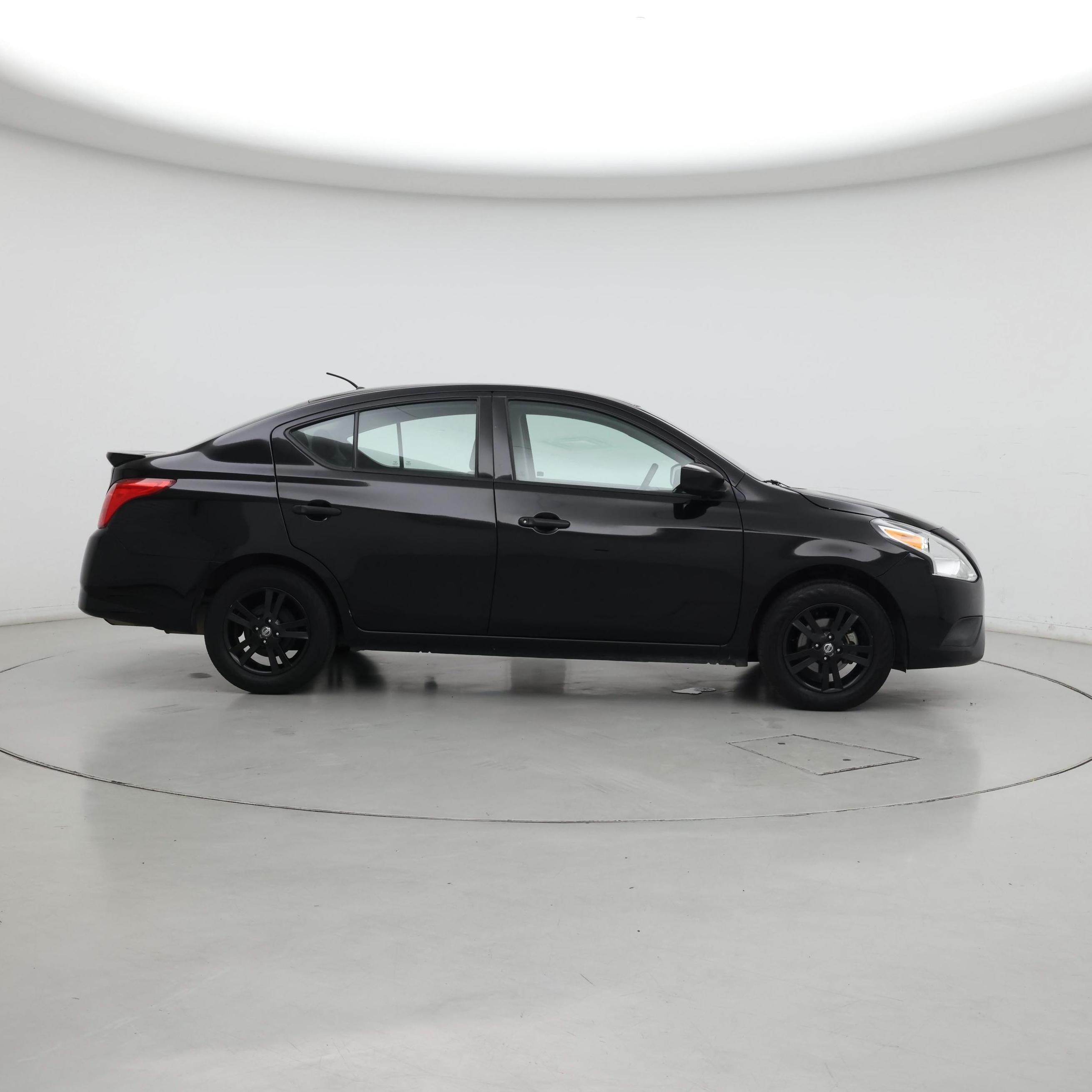 Thumbnail: 2018 Nissan Versa - 7