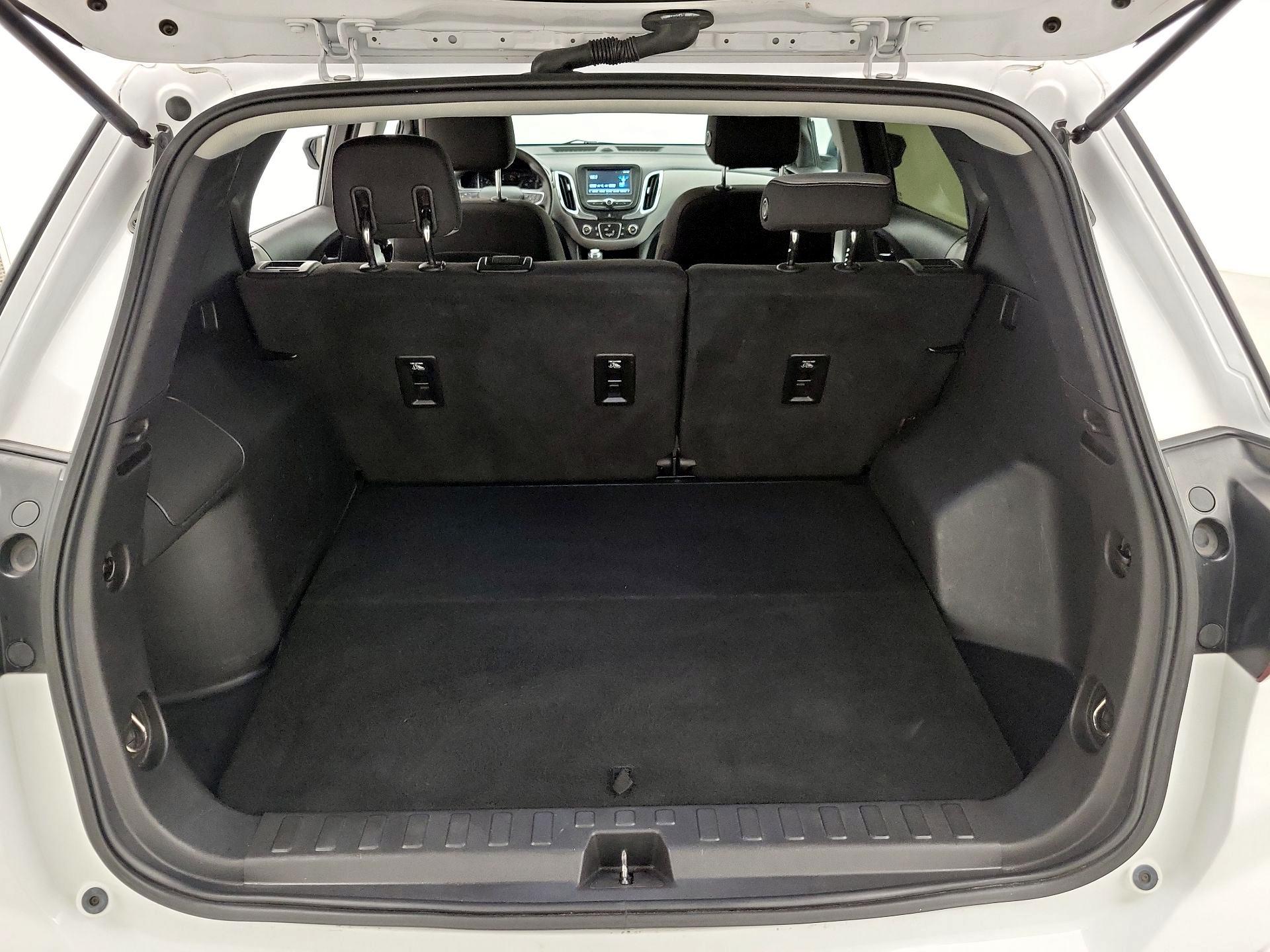 Thumbnail: 2018 Chevrolet Equinox - 20