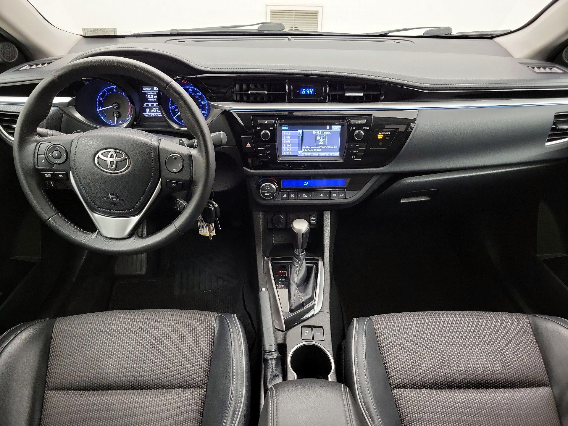 Thumbnail: 2015 Toyota Corolla - 9