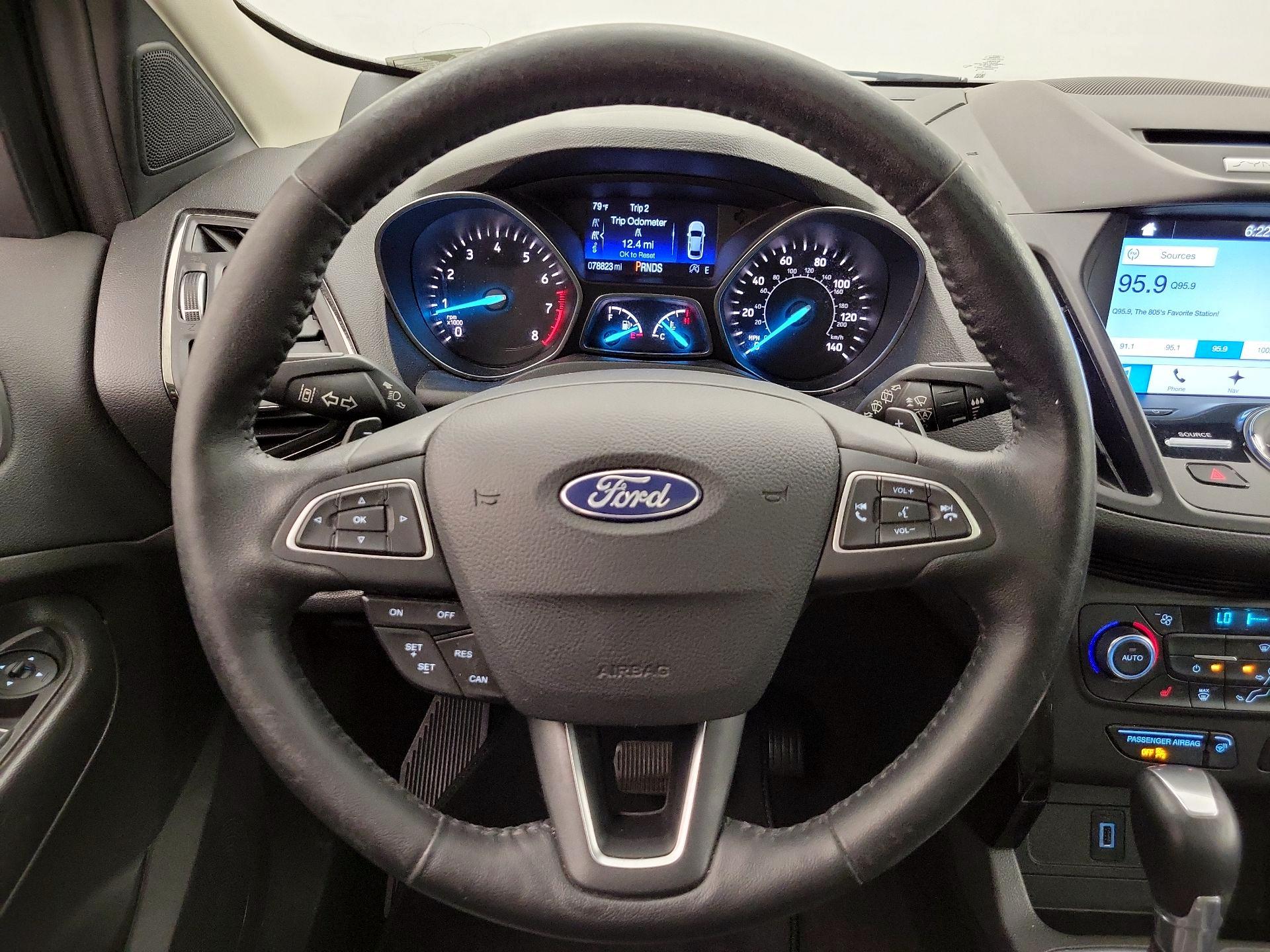 Thumbnail: 2017 Ford Escape - 10