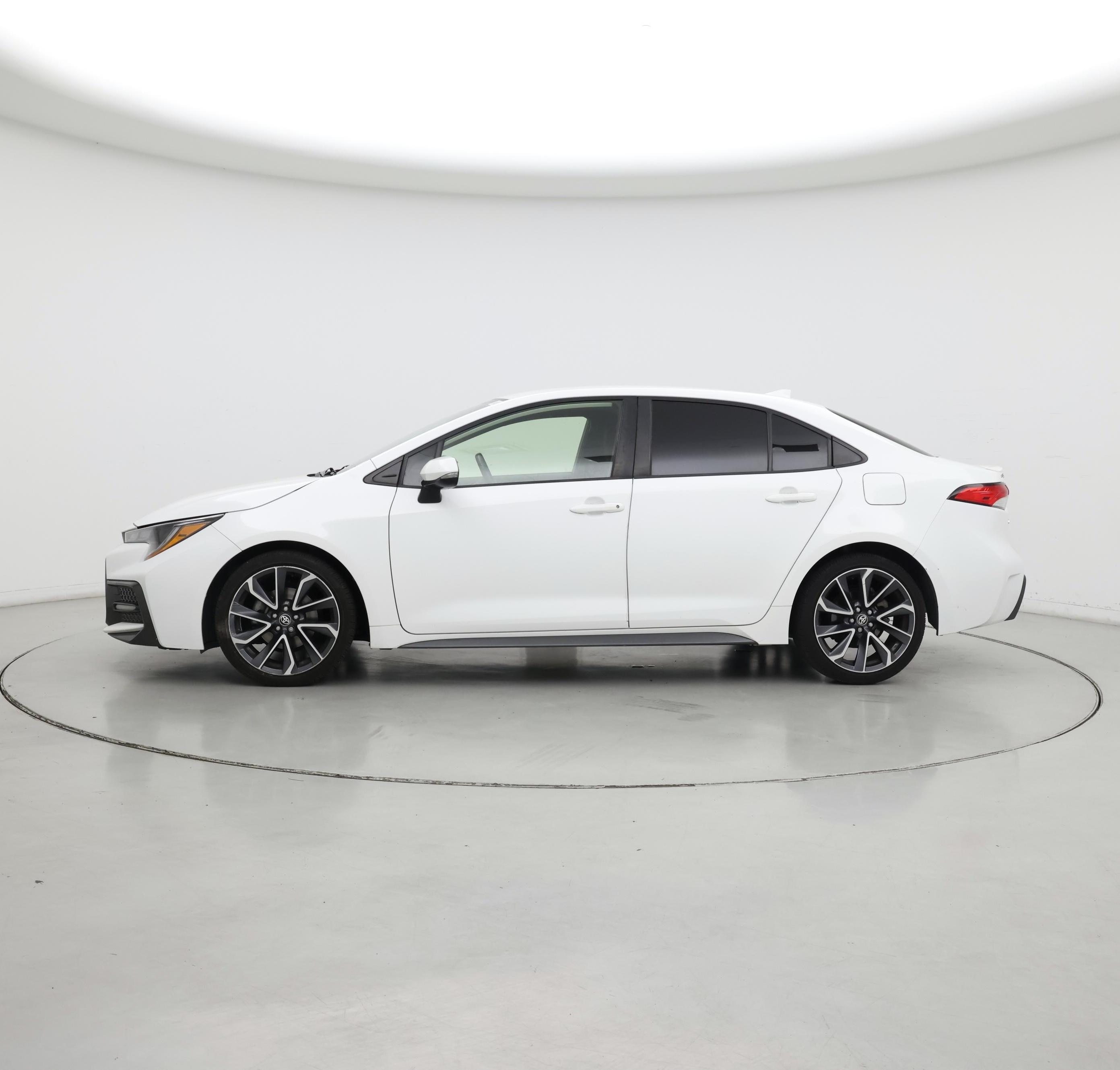 Thumbnail: 2022 Toyota Corolla - 3