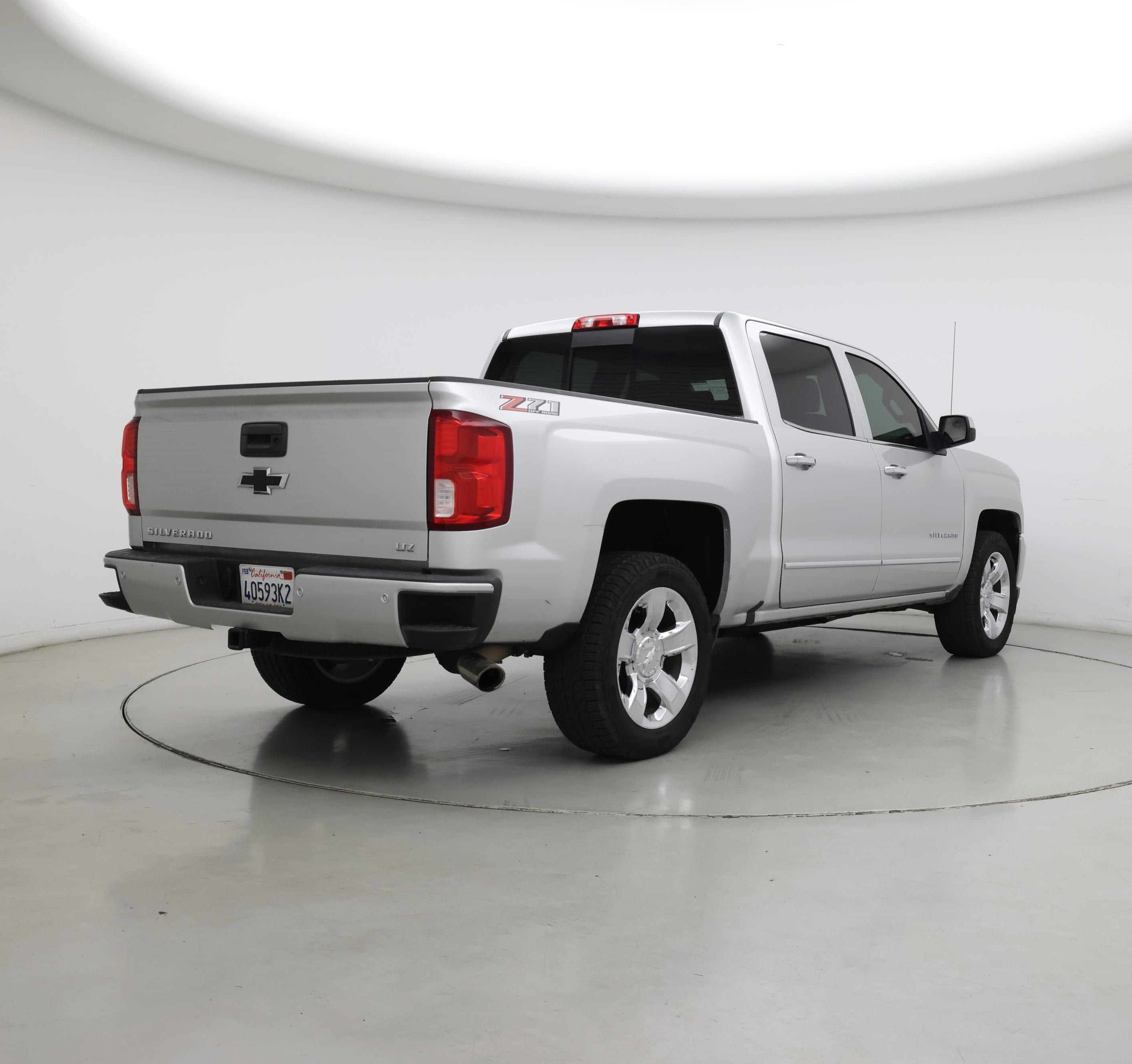 Thumbnail: 2018 Chevrolet Silverado 1500 - 8