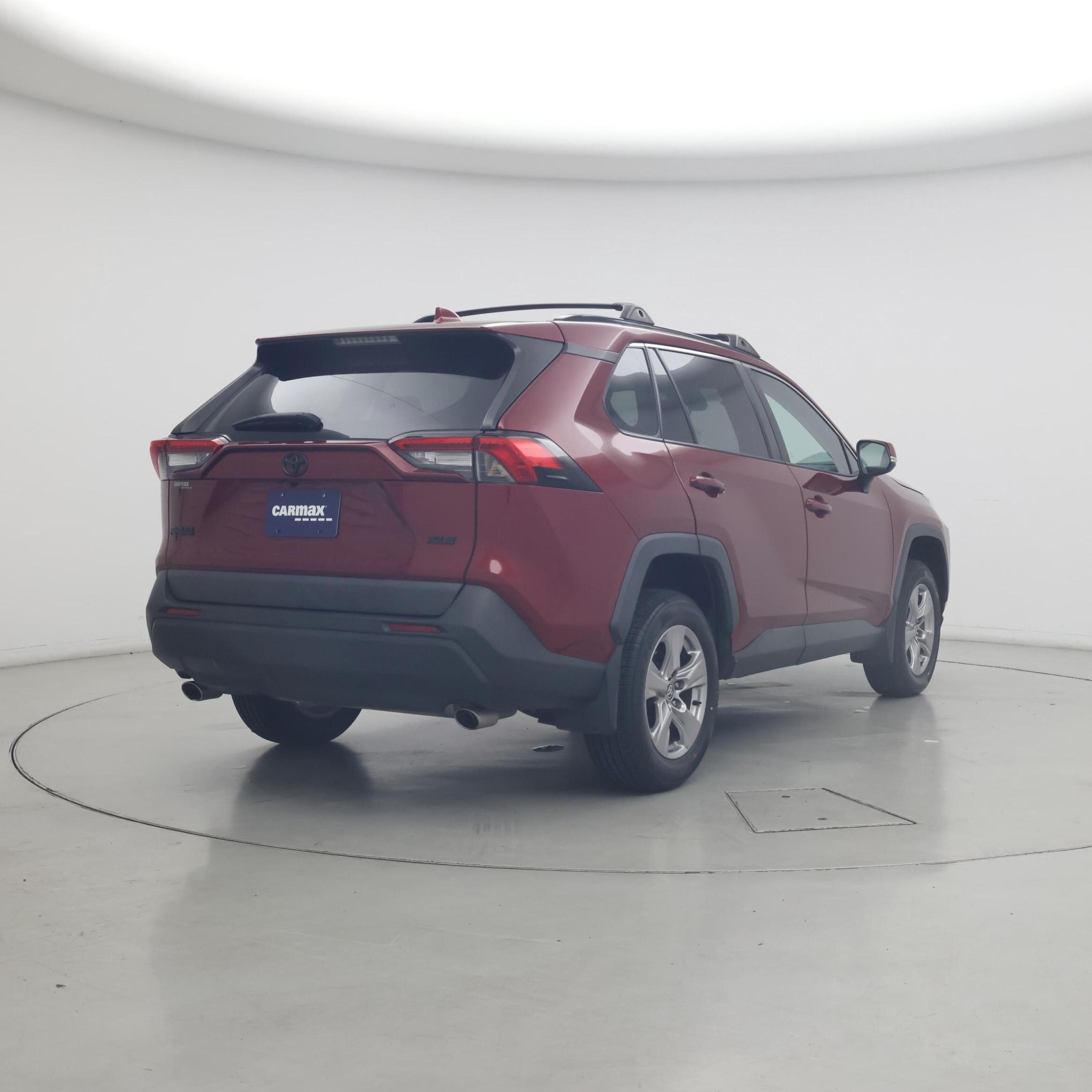 Thumbnail: 2022 Toyota RAV4 - 8