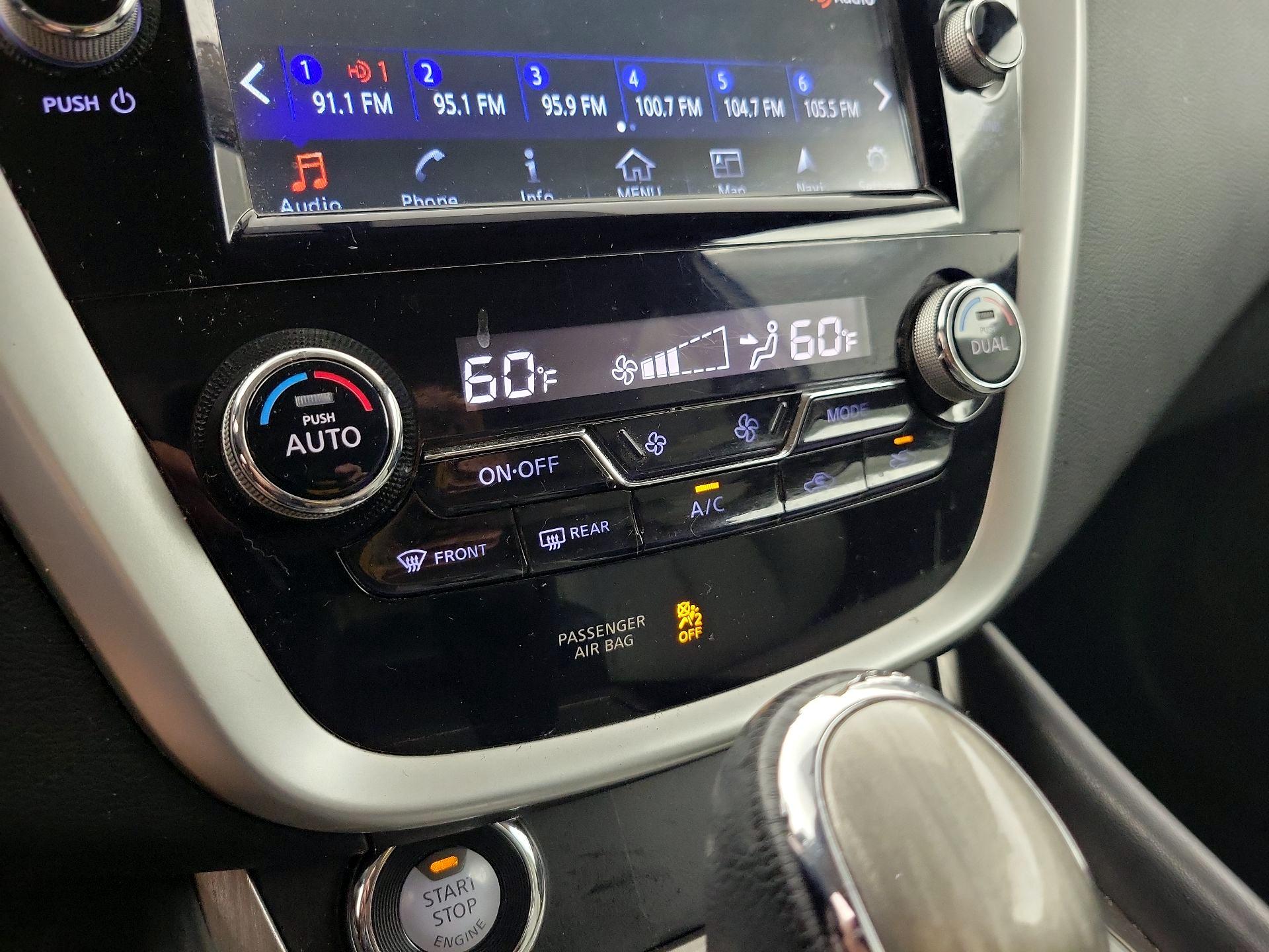 Thumbnail: 2017 Nissan Murano - 17