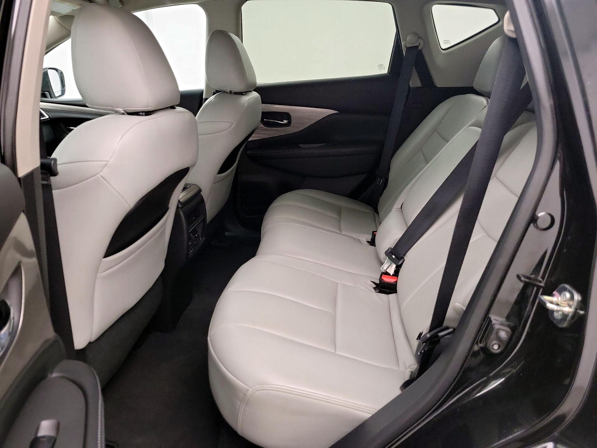 Thumbnail: 2017 Nissan Murano - 19
