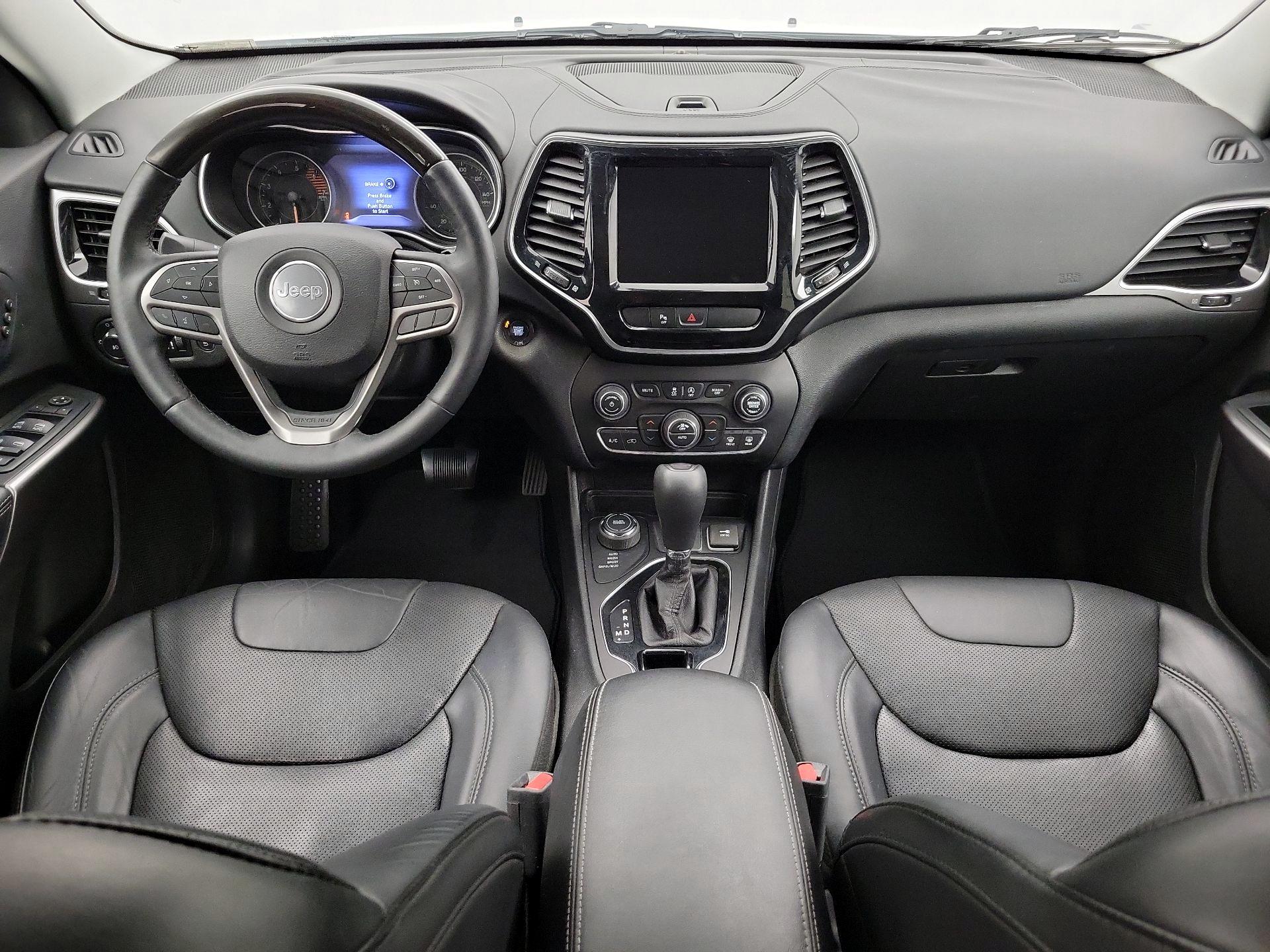 Thumbnail: 2019 Jeep Cherokee - 9