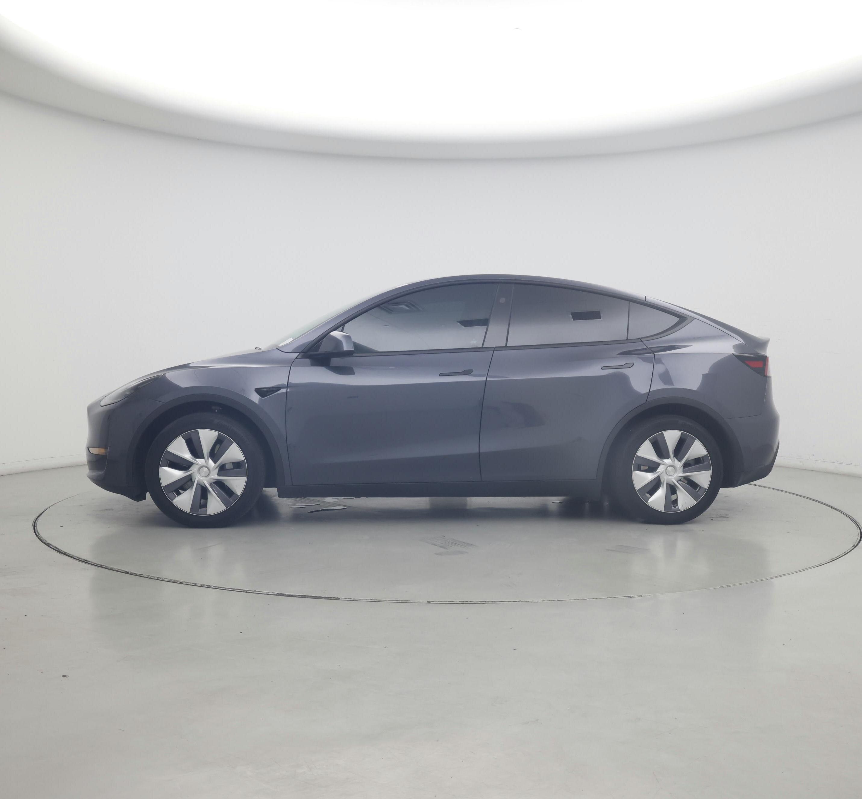Thumbnail: 2023 Tesla Model Y - 3