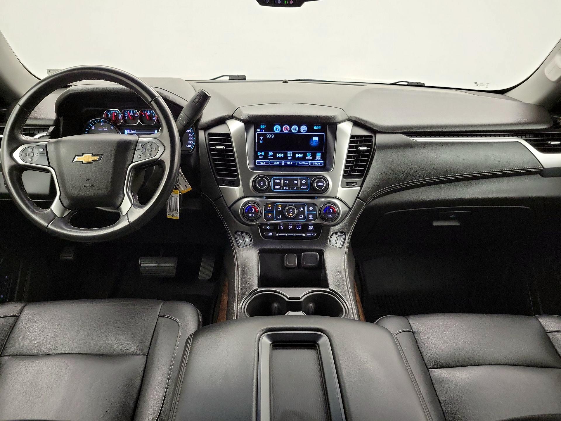 Thumbnail: 2018 Chevrolet Suburban - 9