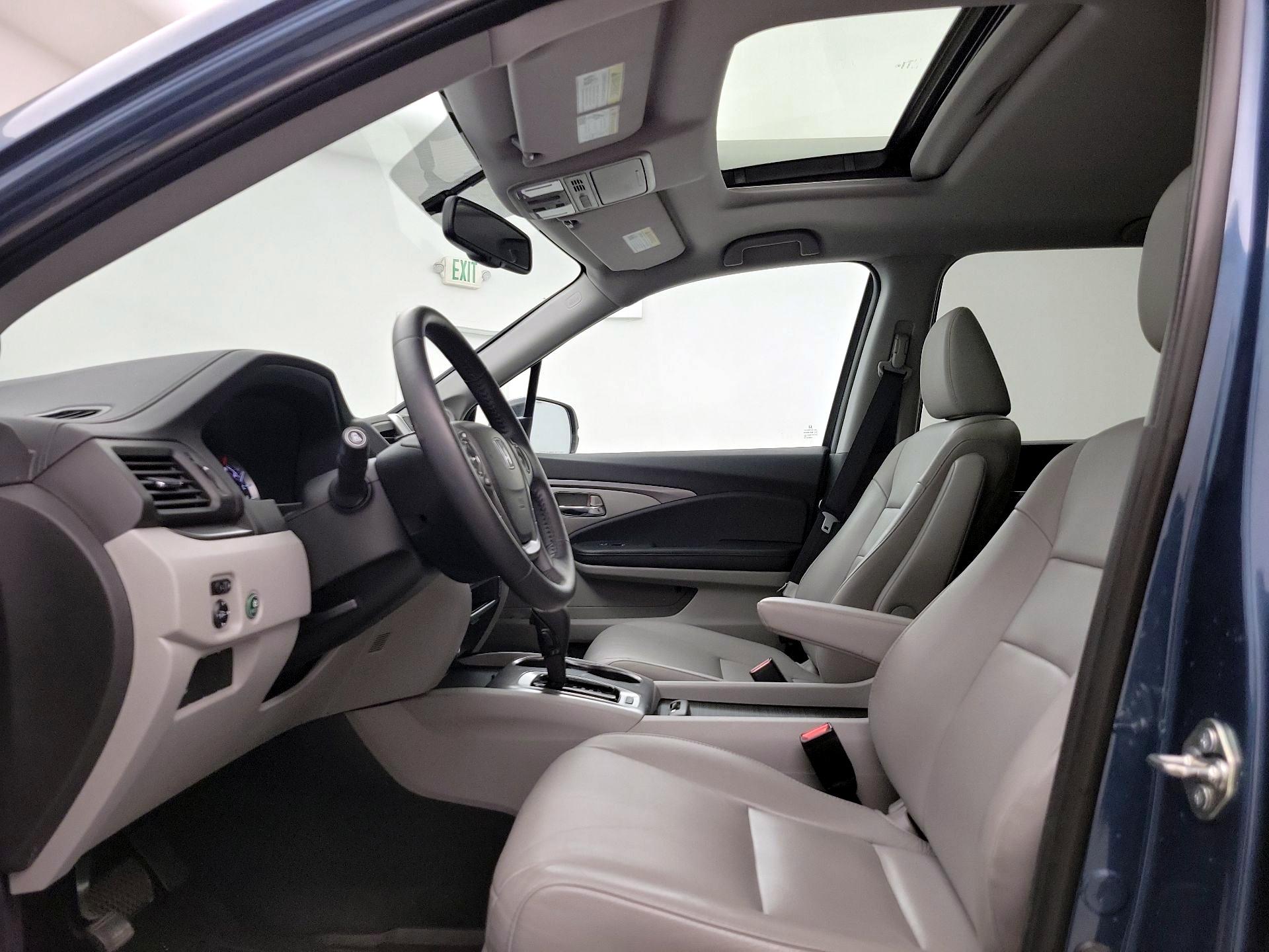 Thumbnail: 2016 Honda Pilot - 20