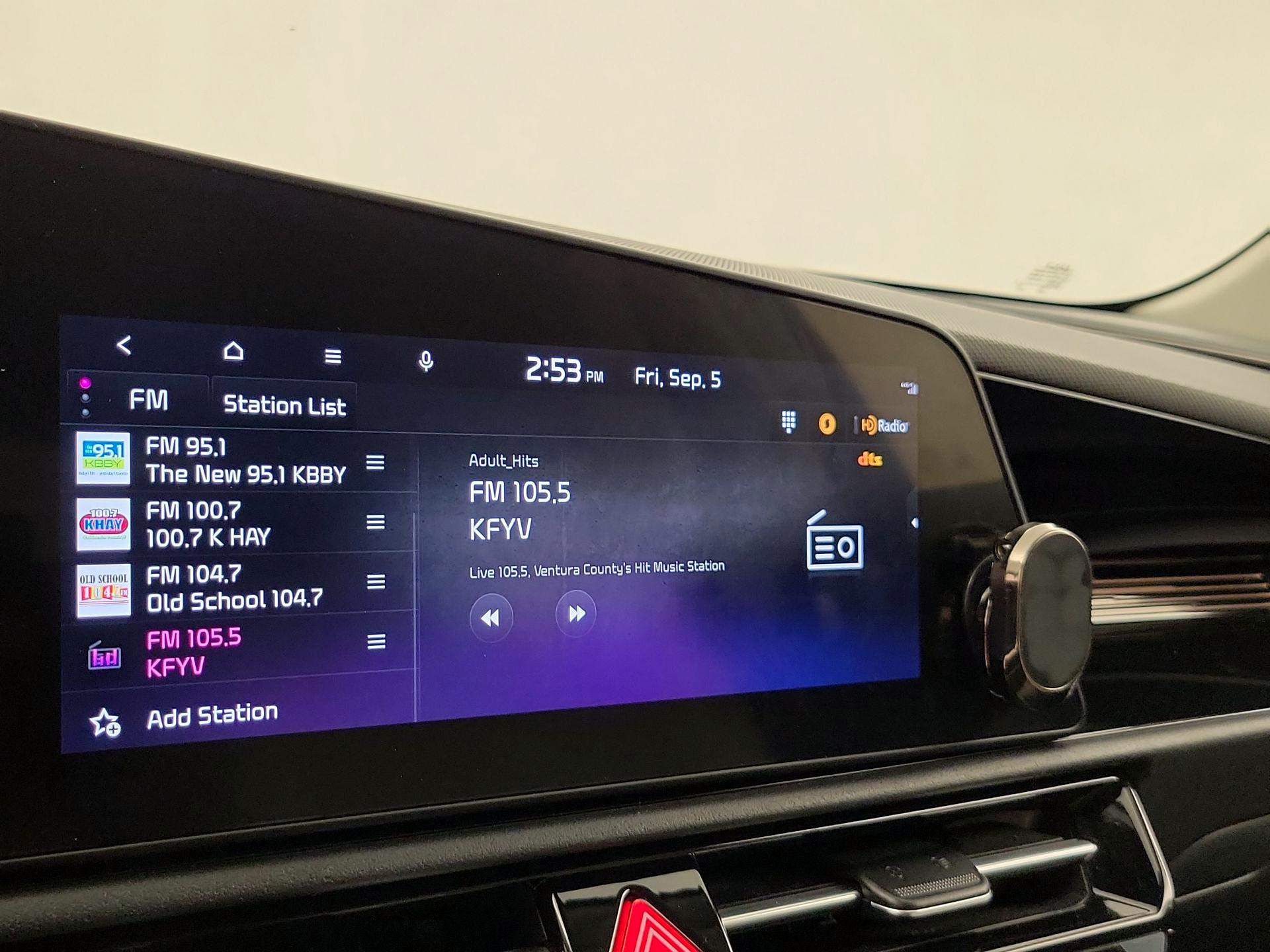 Thumbnail: 2023 Kia Niro - 16