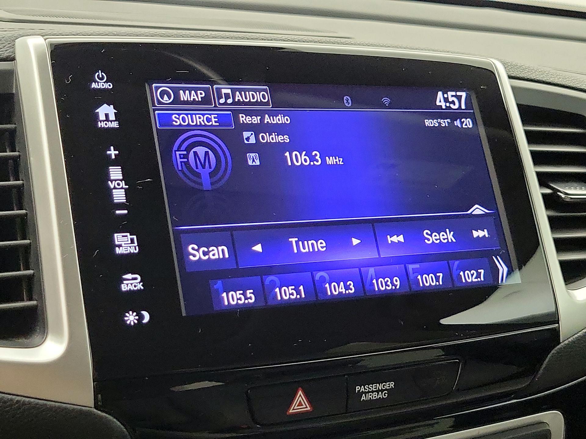 Thumbnail: 2017 Honda Pilot - 16