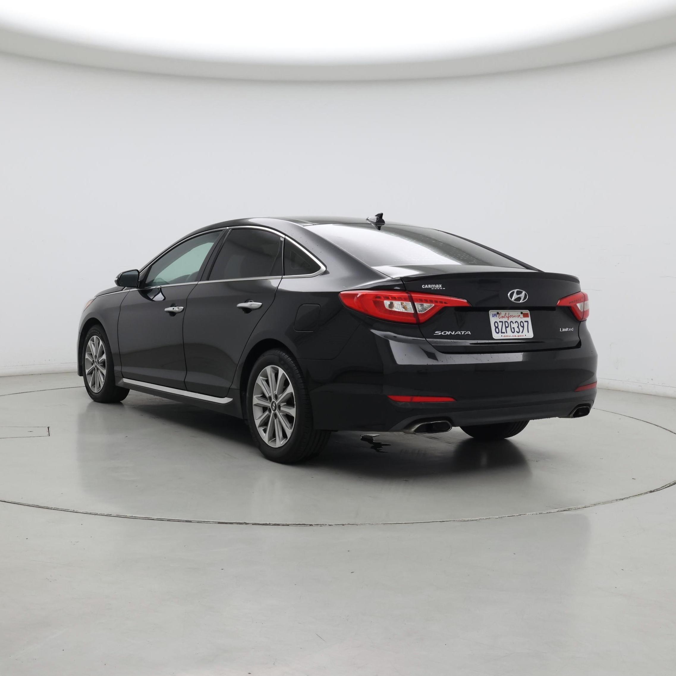 Thumbnail: 2016 Hyundai Sonata - 2