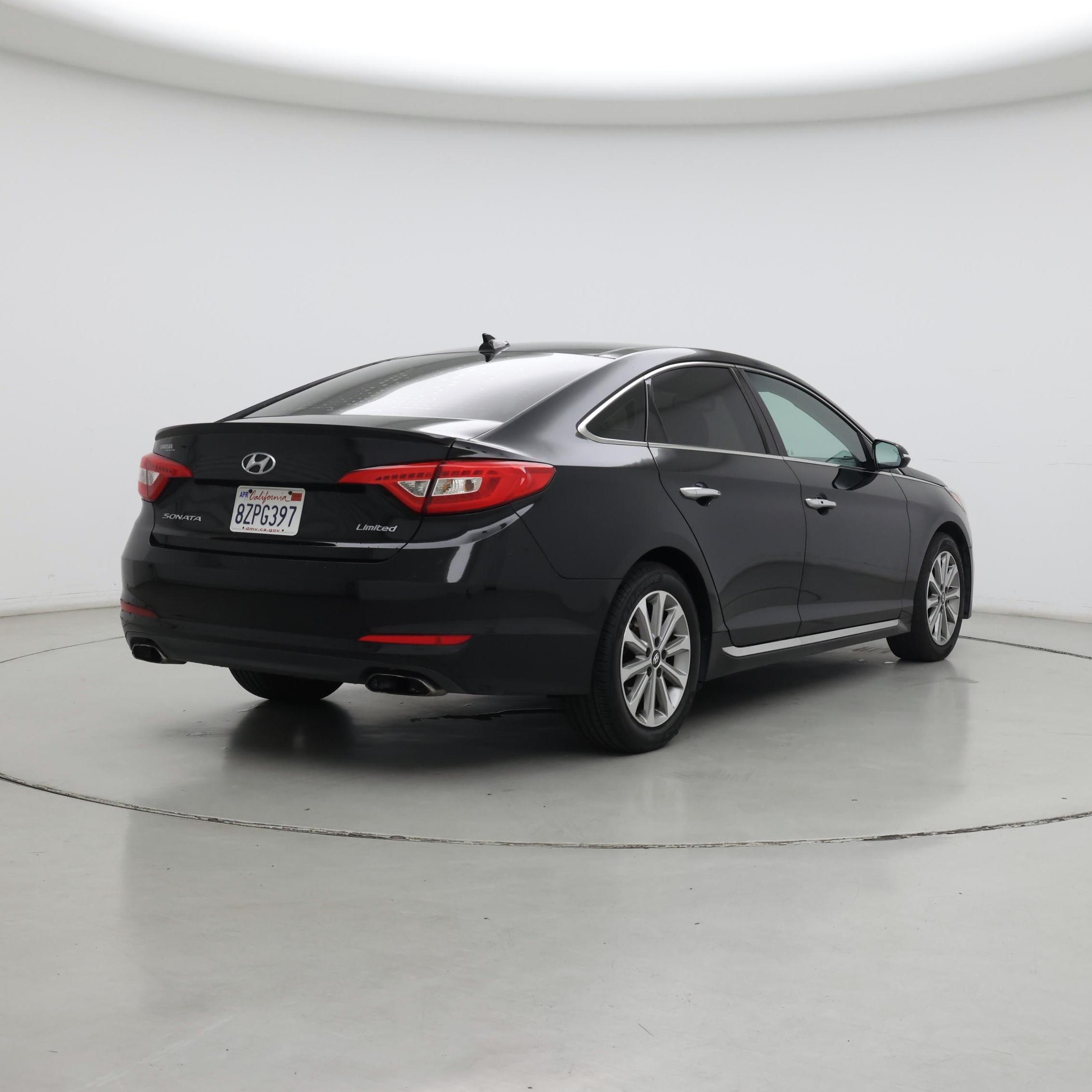Thumbnail: 2016 Hyundai Sonata - 8