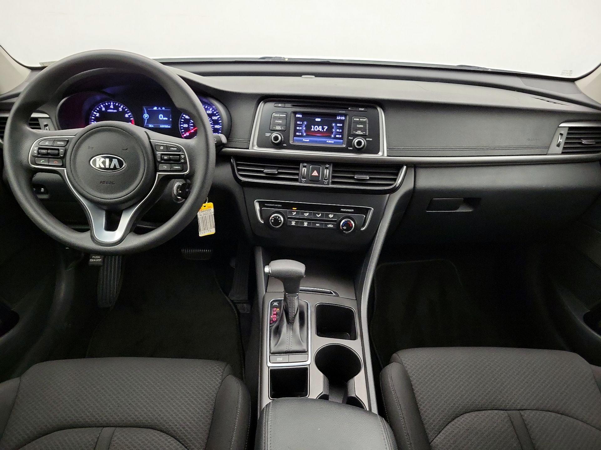 Thumbnail: 2016 Kia Optima - 9