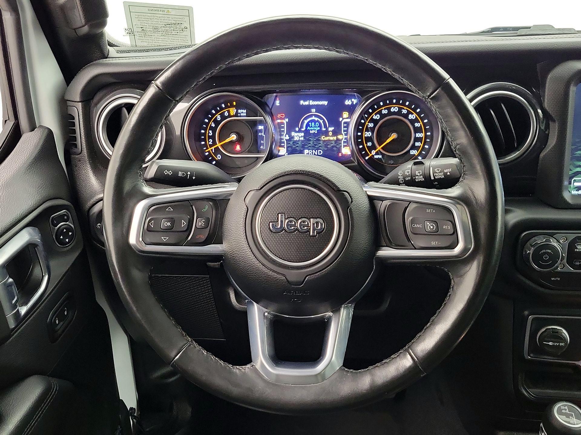 Thumbnail: 2022 Jeep Wrangler - 10