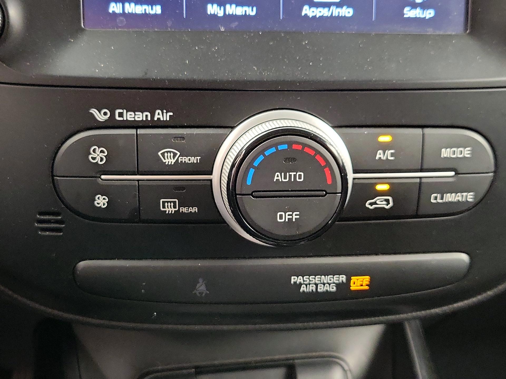 Thumbnail: 2018 Kia Soul - 16