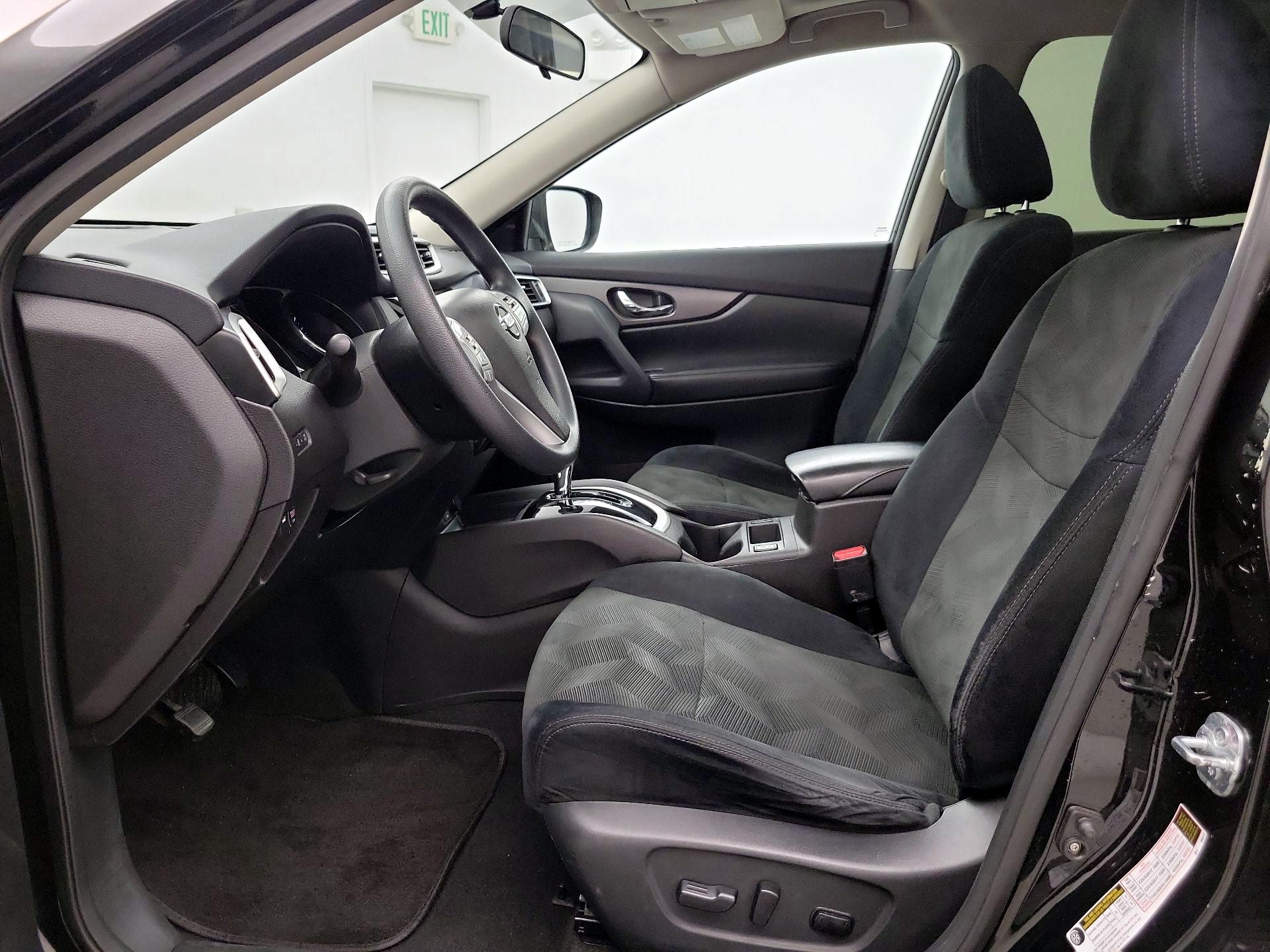 Thumbnail: 2015 Nissan Rogue - 11