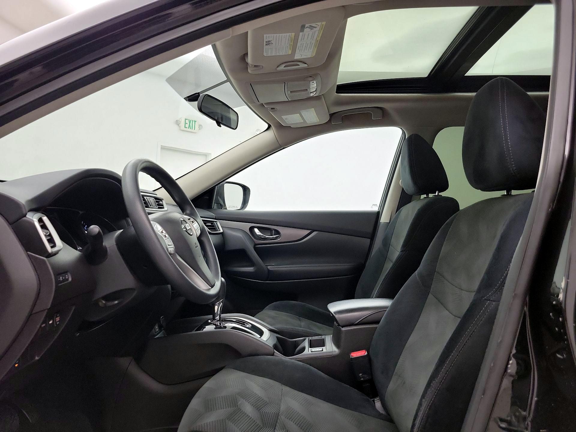 Thumbnail: 2015 Nissan Rogue - 20