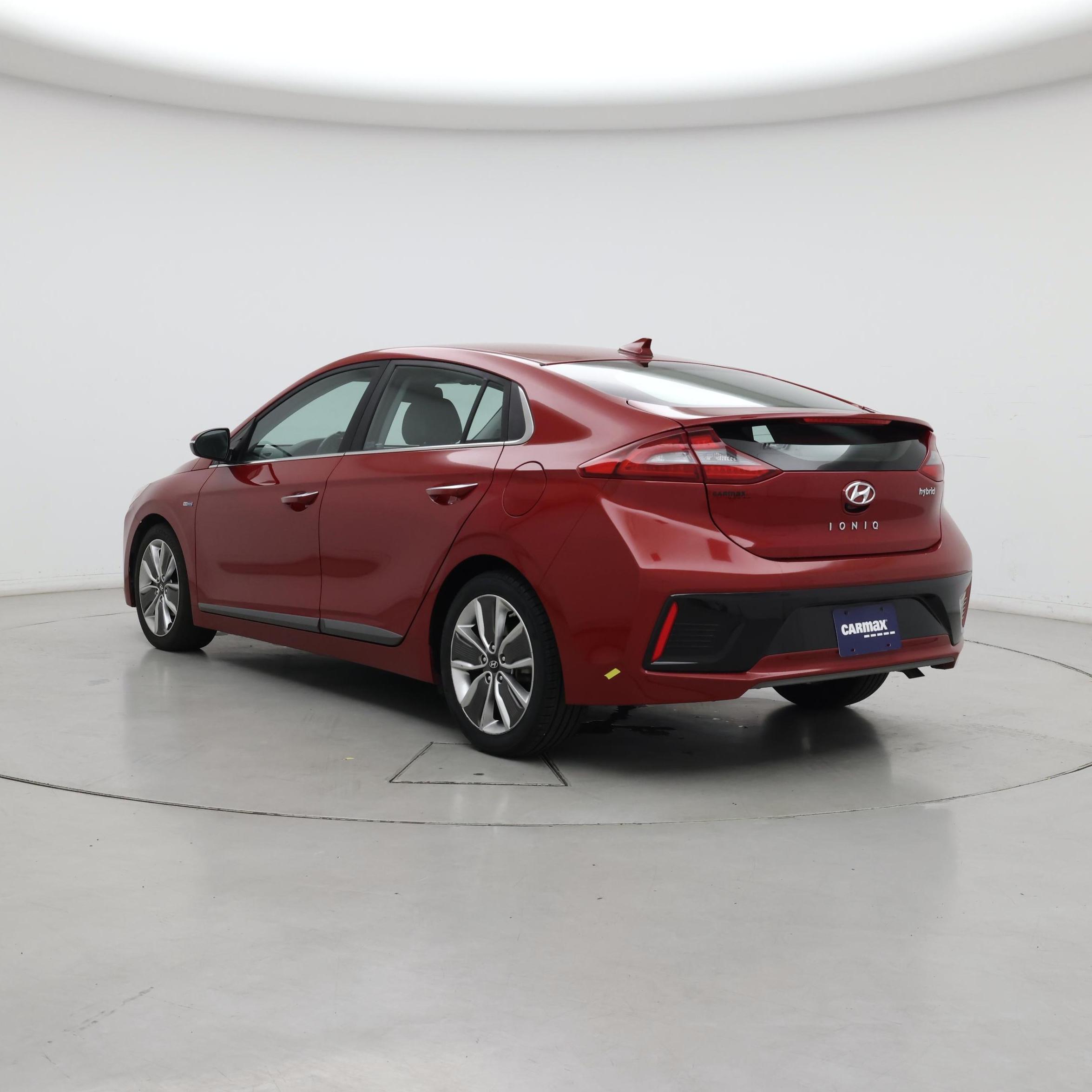 Thumbnail: 2019 Hyundai Ioniq - 2
