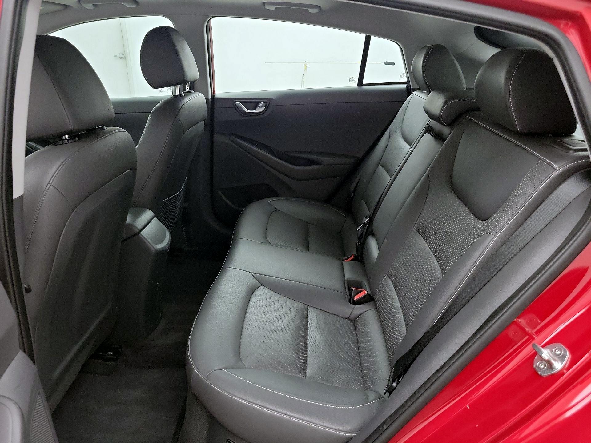 Thumbnail: 2019 Hyundai Ioniq - 20