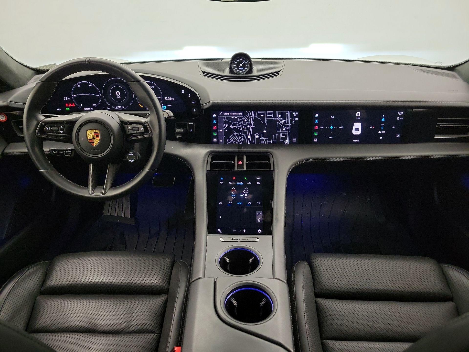 Thumbnail: 2021 Porsche Taycan - 9