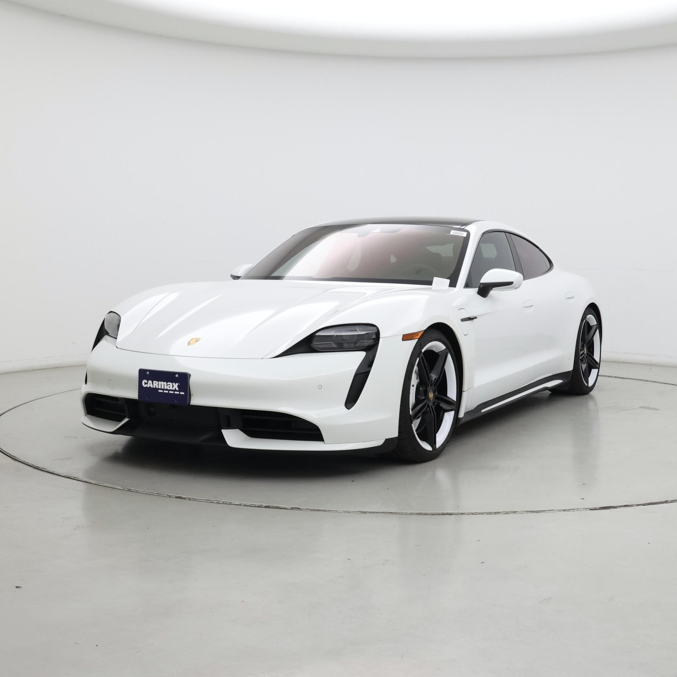 Thumbnail: 2021 Porsche Taycan - 4