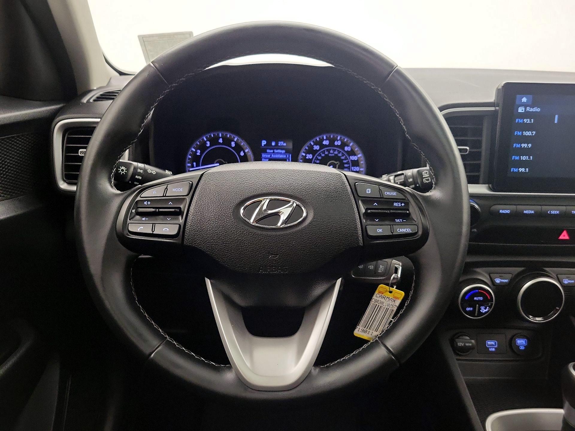 Thumbnail: 2020 Hyundai Venue - 10
