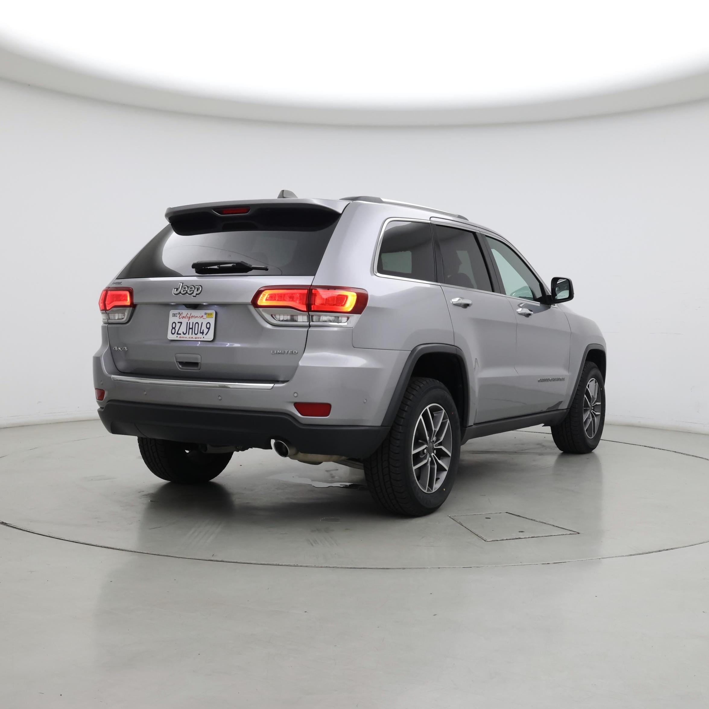 Thumbnail: 2021 Jeep Grand Cherokee - 8