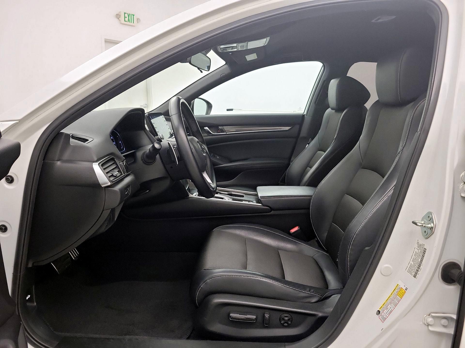Thumbnail: 2018 Honda Accord - 11