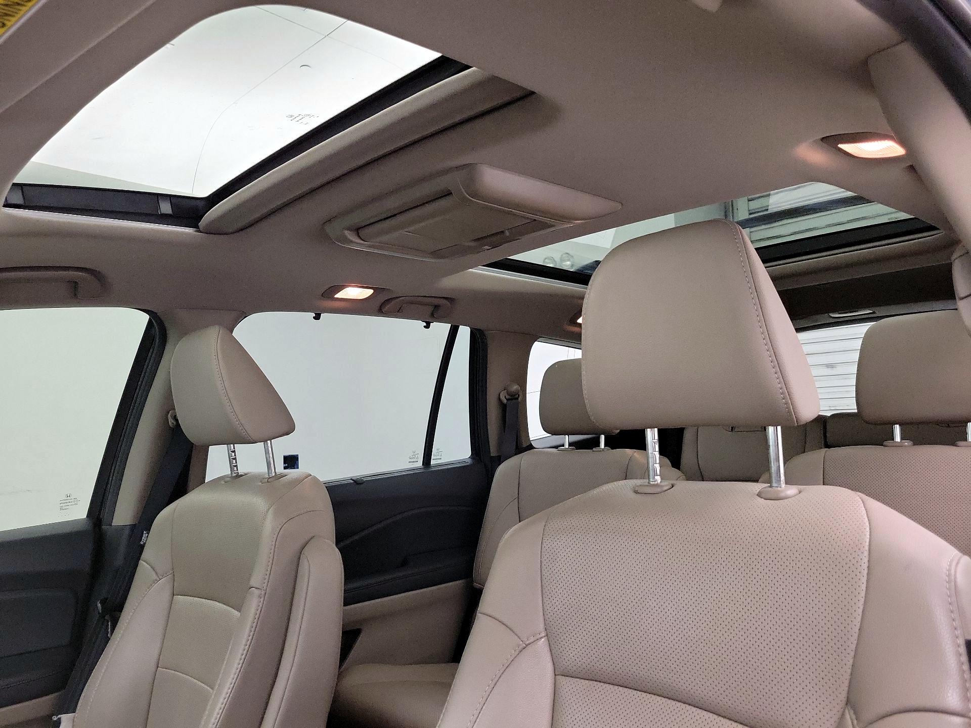 Thumbnail: 2018 Honda Pilot - 20