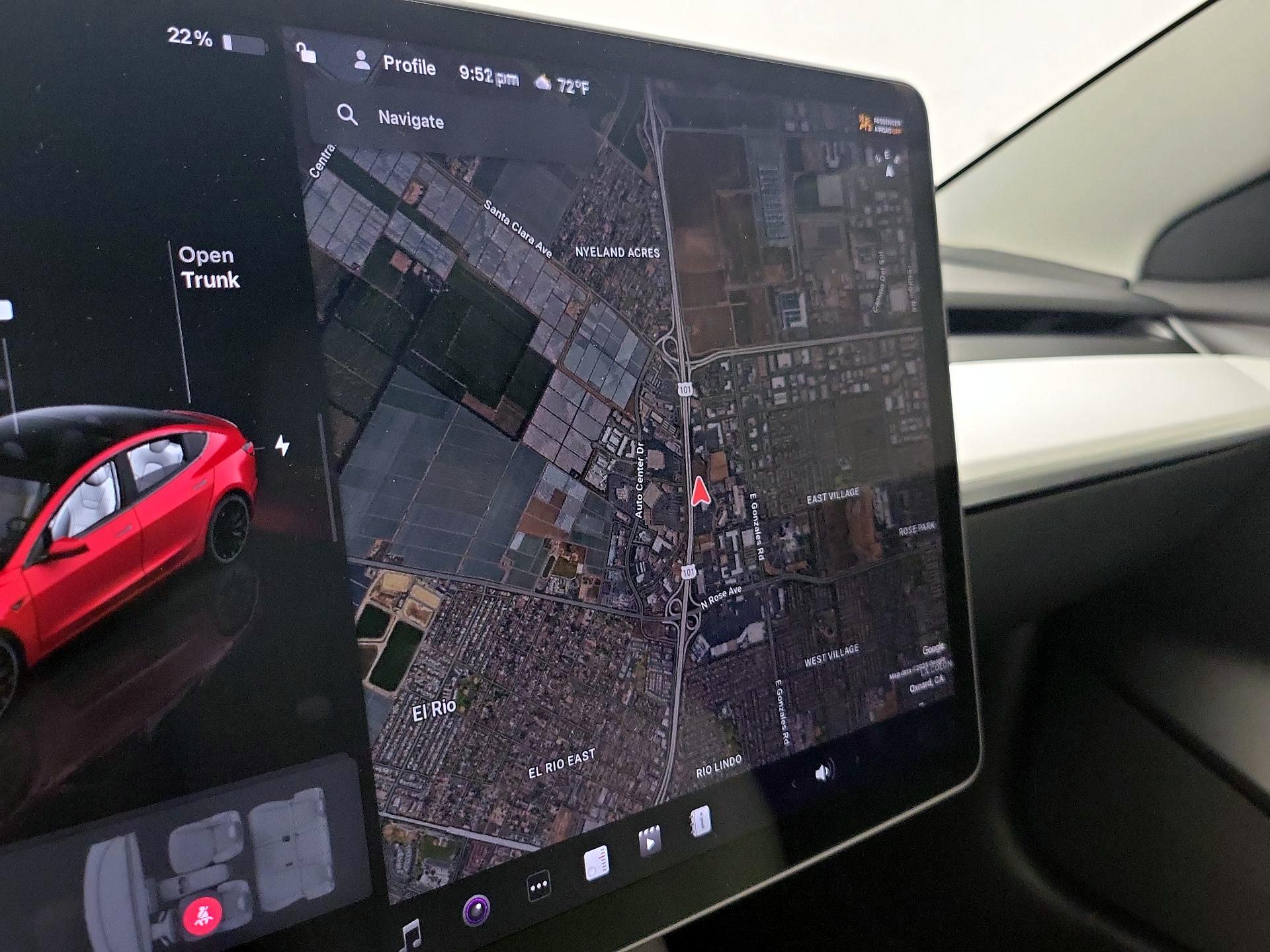Thumbnail: 2022 Tesla Model 3 - 13
