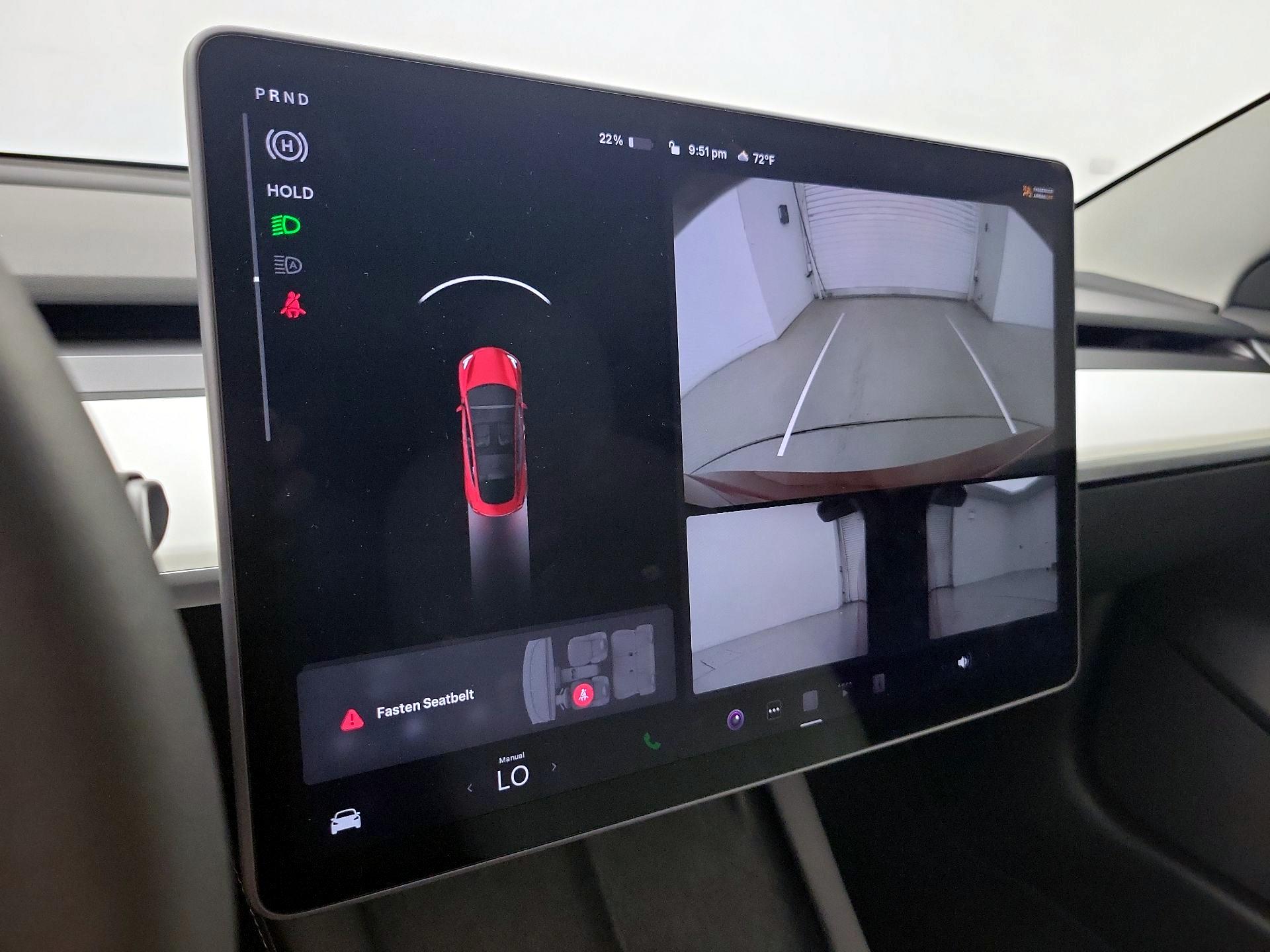 Thumbnail: 2022 Tesla Model 3 - 14