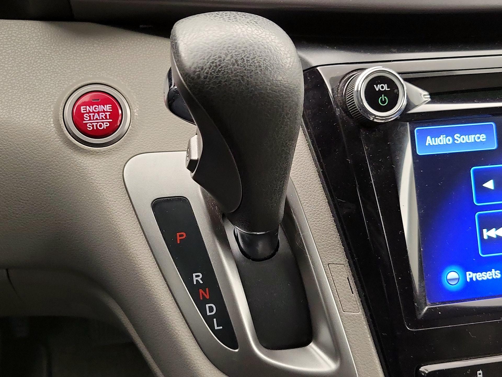 Thumbnail: 2014 Honda Odyssey - 17