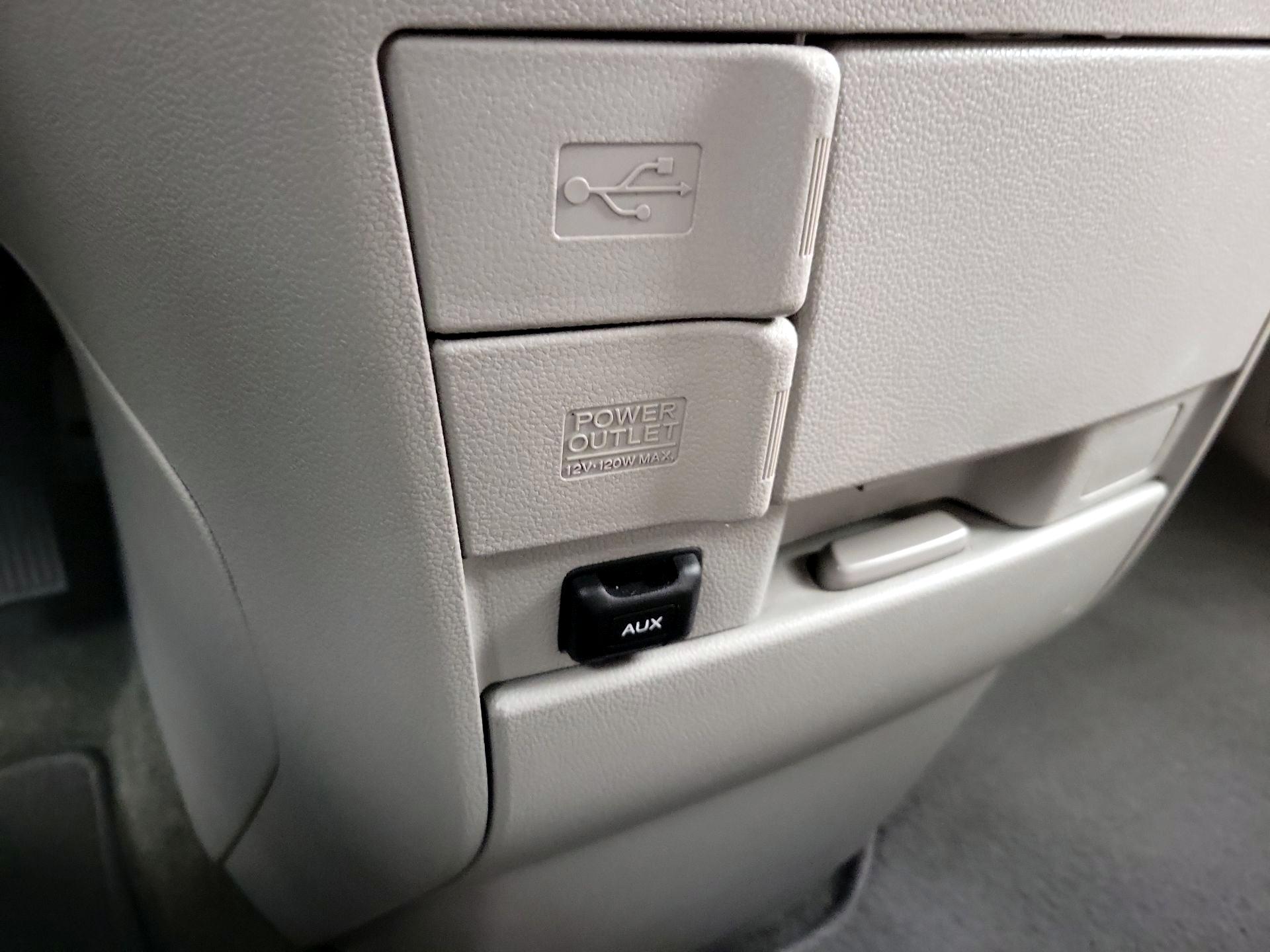 Thumbnail: 2014 Honda Odyssey - 18