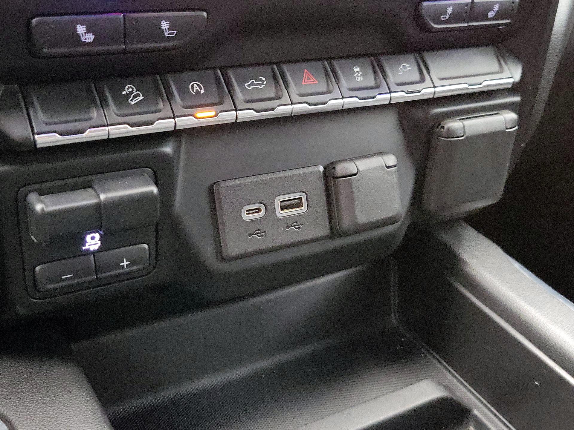Thumbnail: 2020 Chevrolet Silverado 1500 - 18