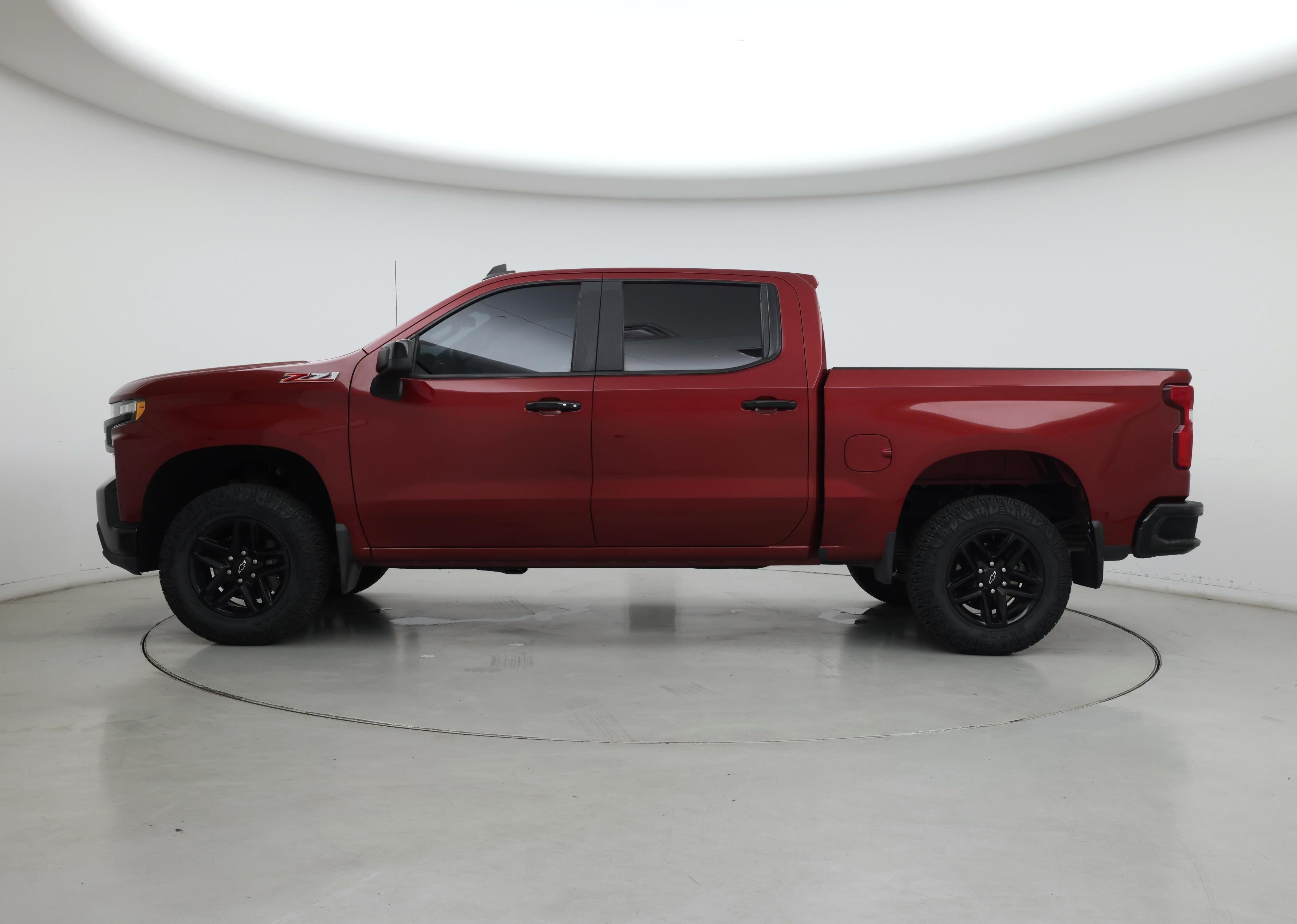 Thumbnail: 2020 Chevrolet Silverado 1500 - 3
