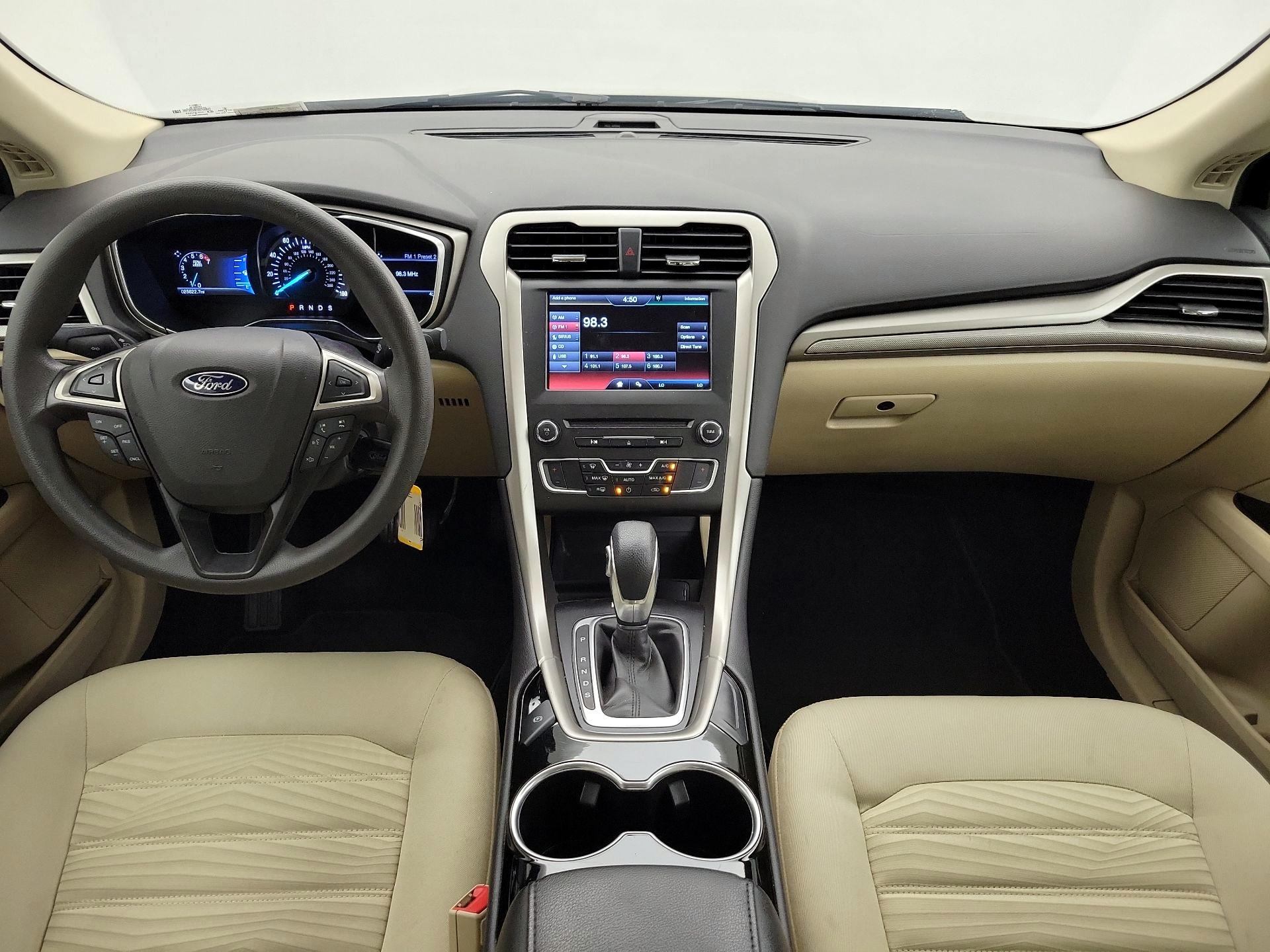 Thumbnail: 2016 Ford Fusion - 9
