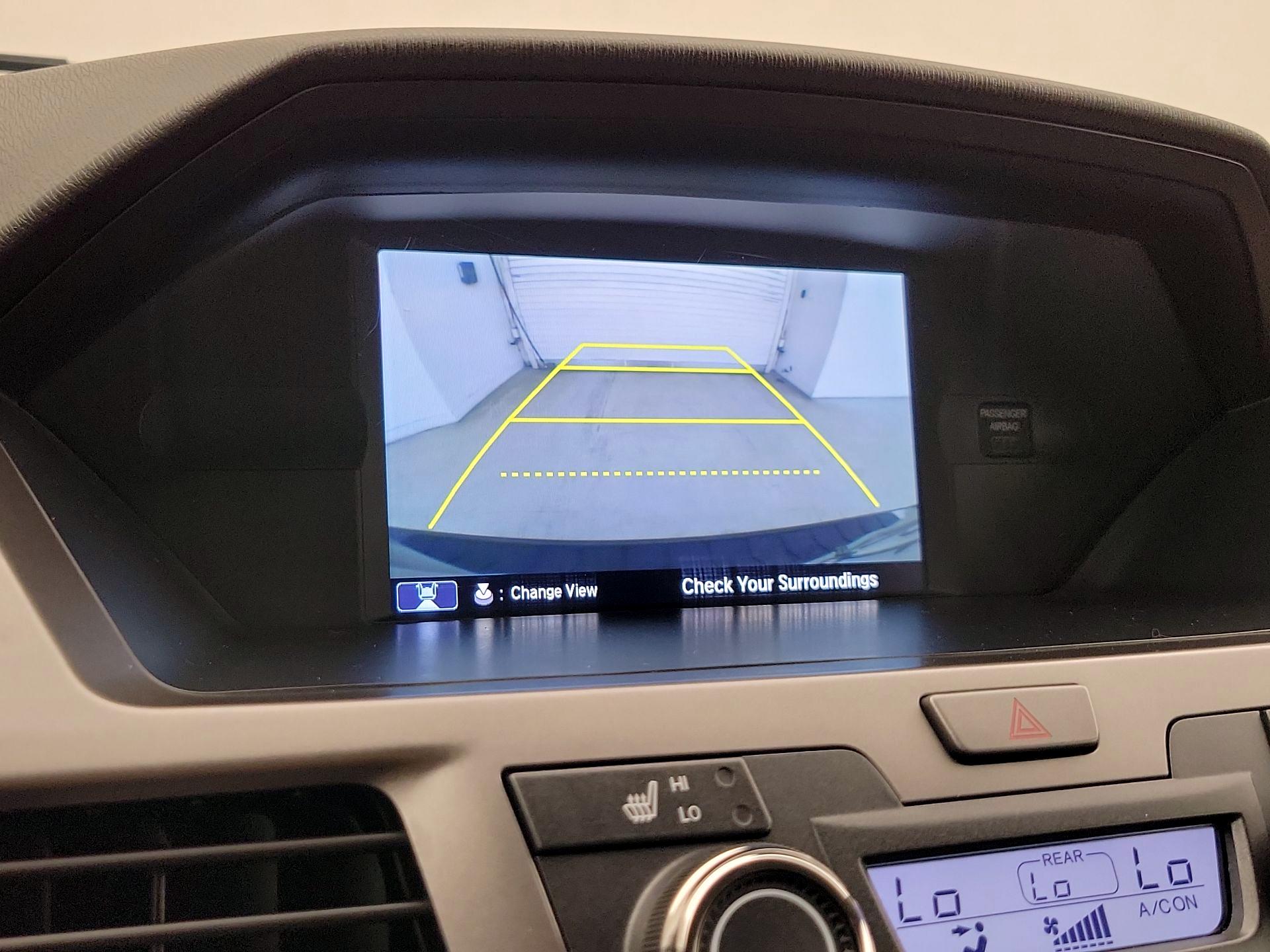 Thumbnail: 2015 Honda Odyssey - 15