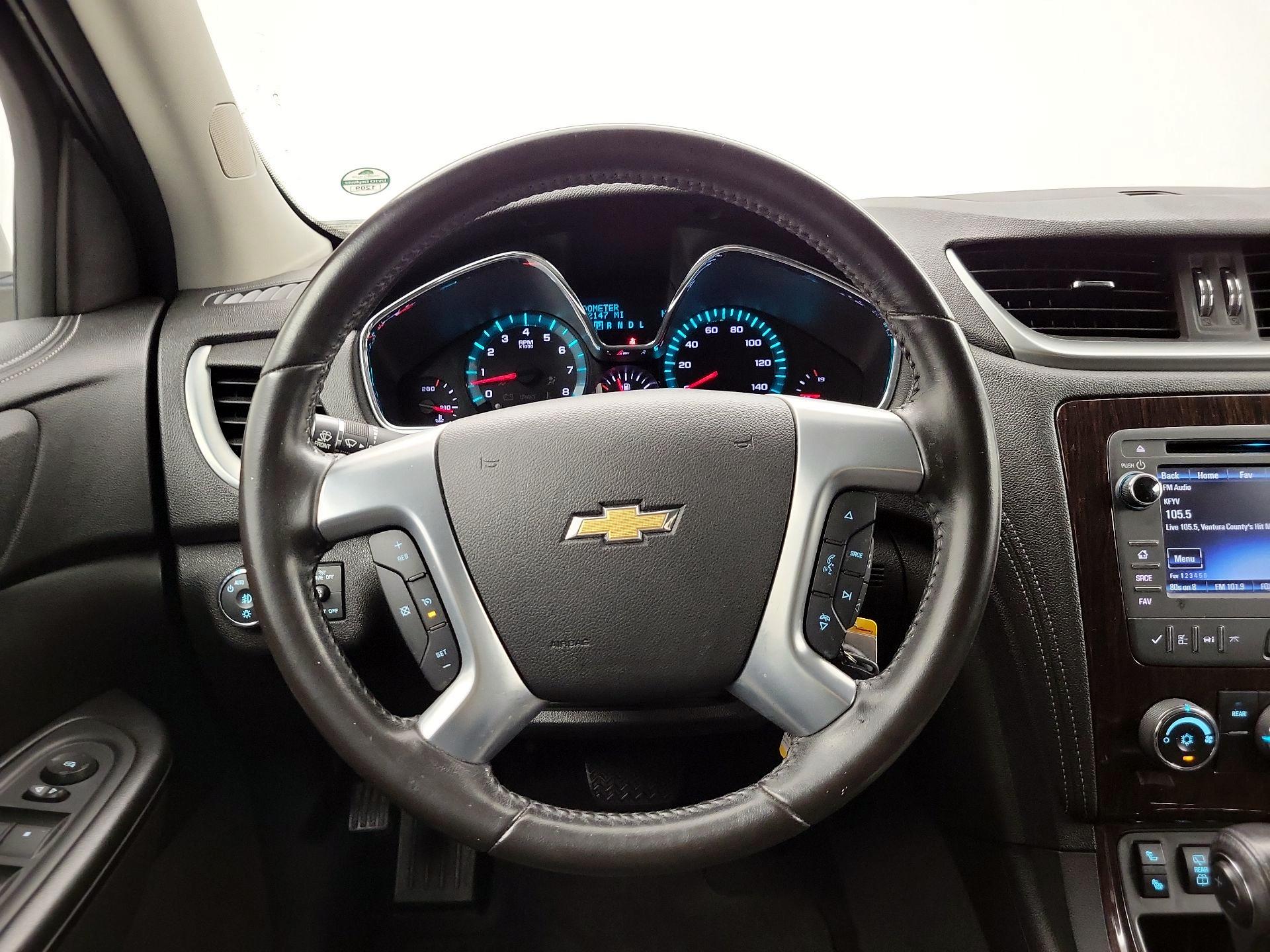 Thumbnail: 2017 Chevrolet Traverse - 10
