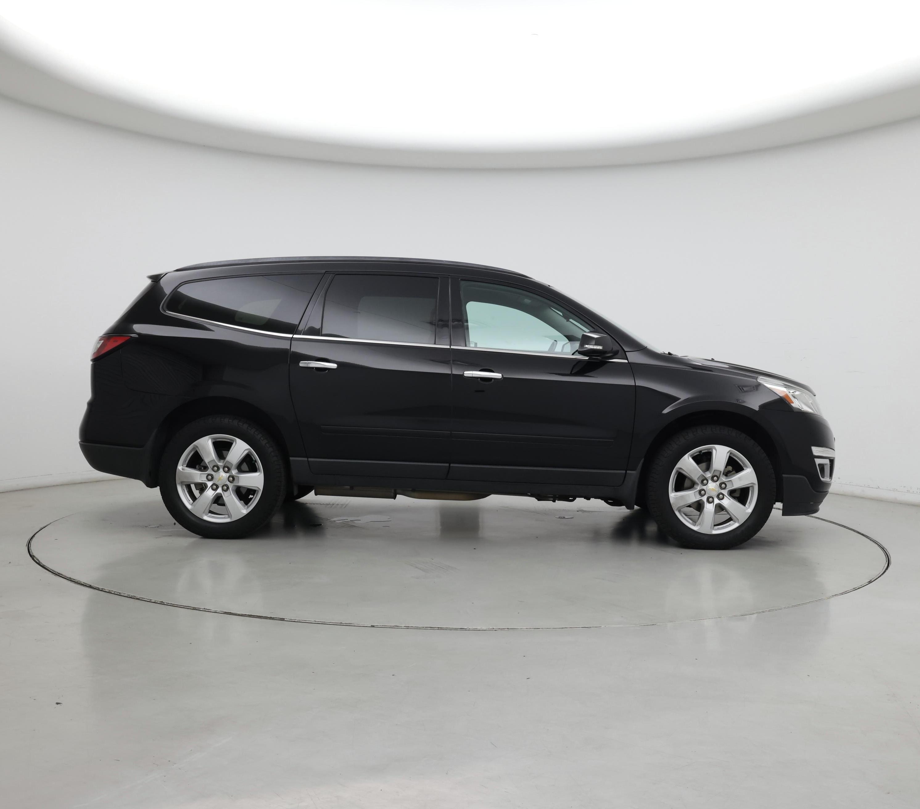 Thumbnail: 2017 Chevrolet Traverse - 7