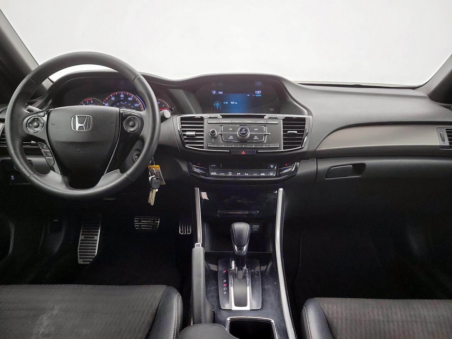 Thumbnail: 2017 Honda Accord - 9