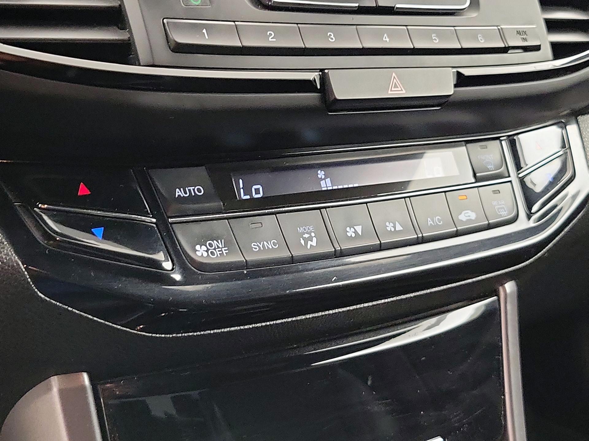 Thumbnail: 2017 Honda Accord - 16