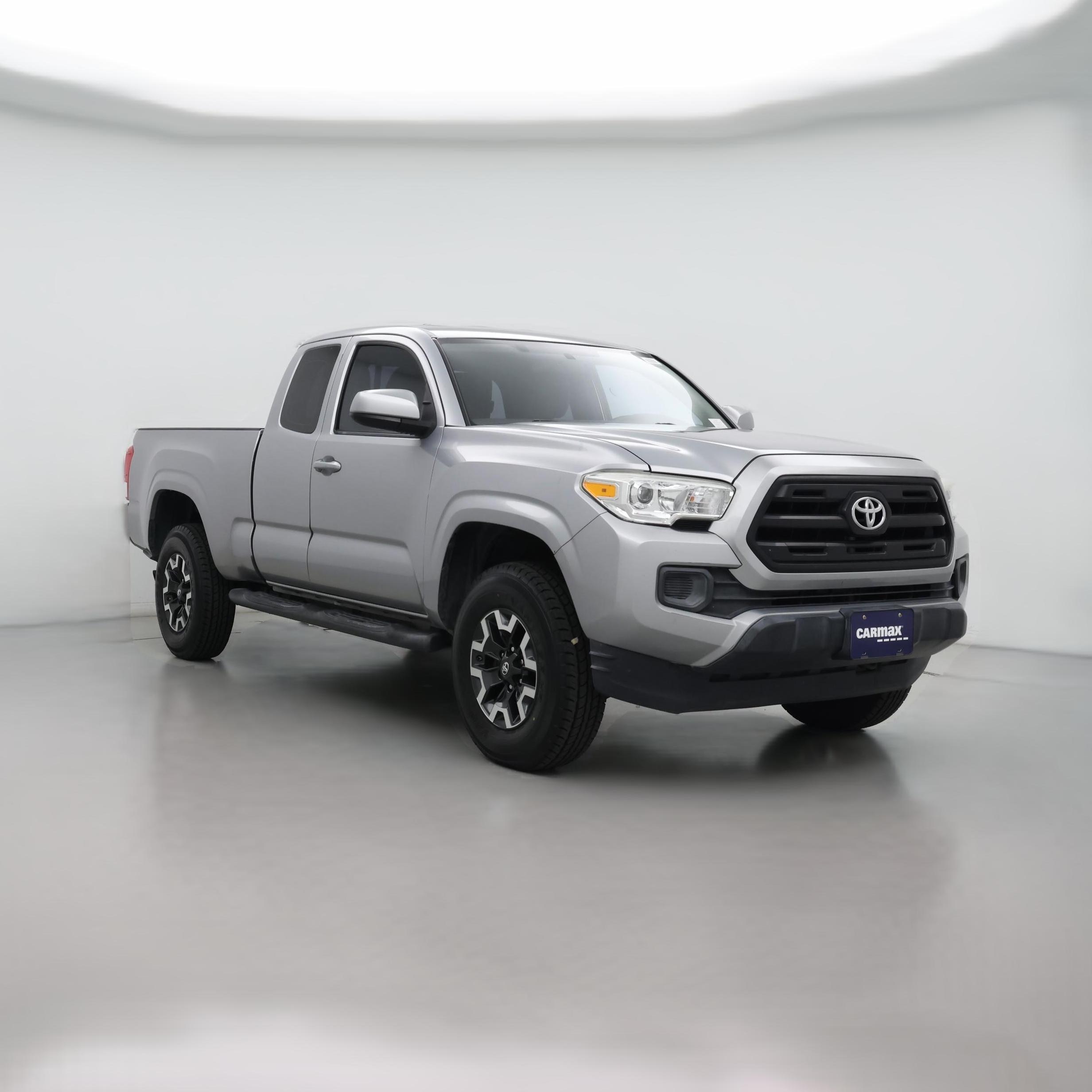 Thumbnail: 2017 Toyota Tacoma - 1